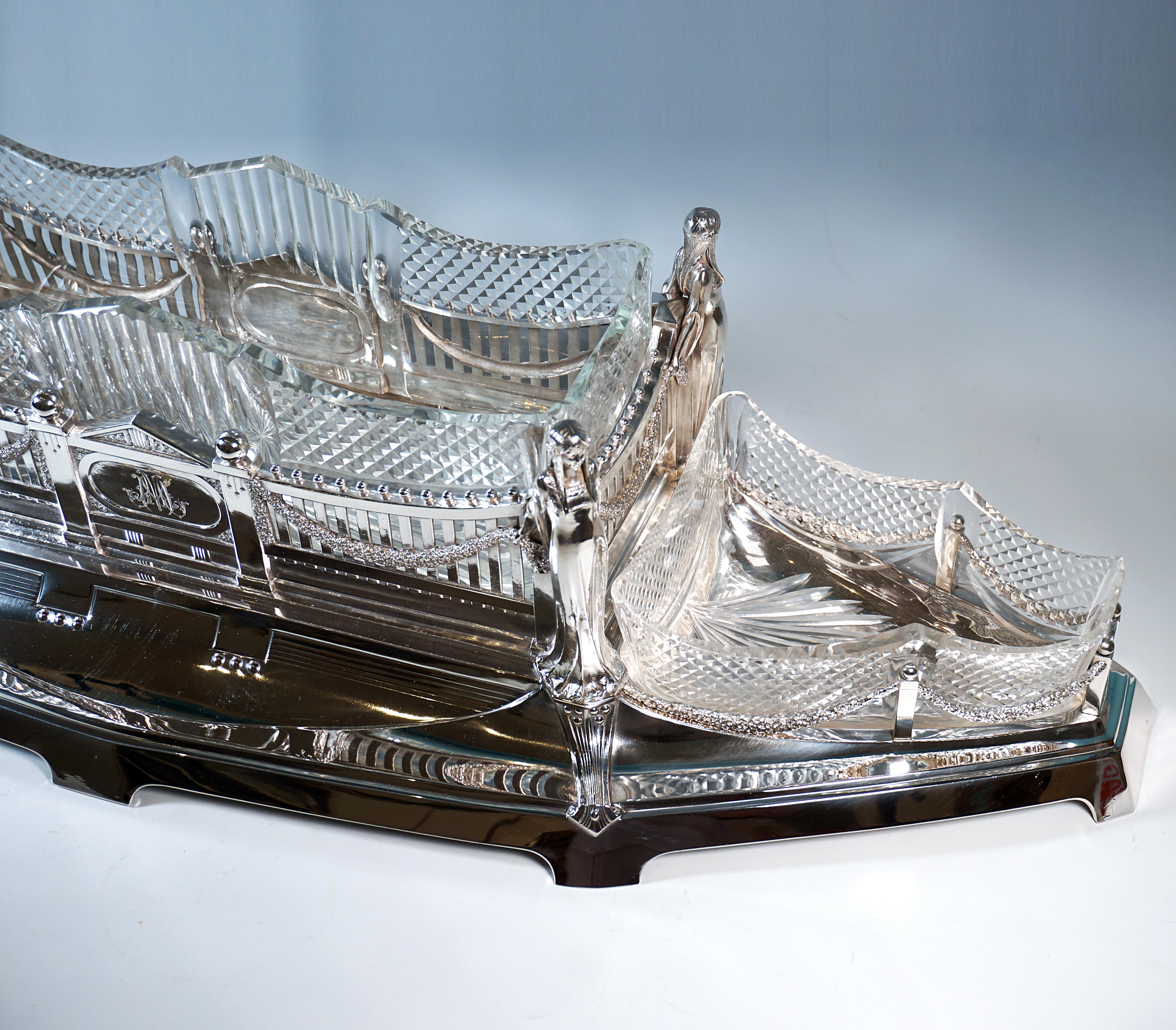 Très grande jardinière en argent avec 3 verres, Wilkens & Sons, Allemagne 1906 Bon état - En vente à Vienna, AT