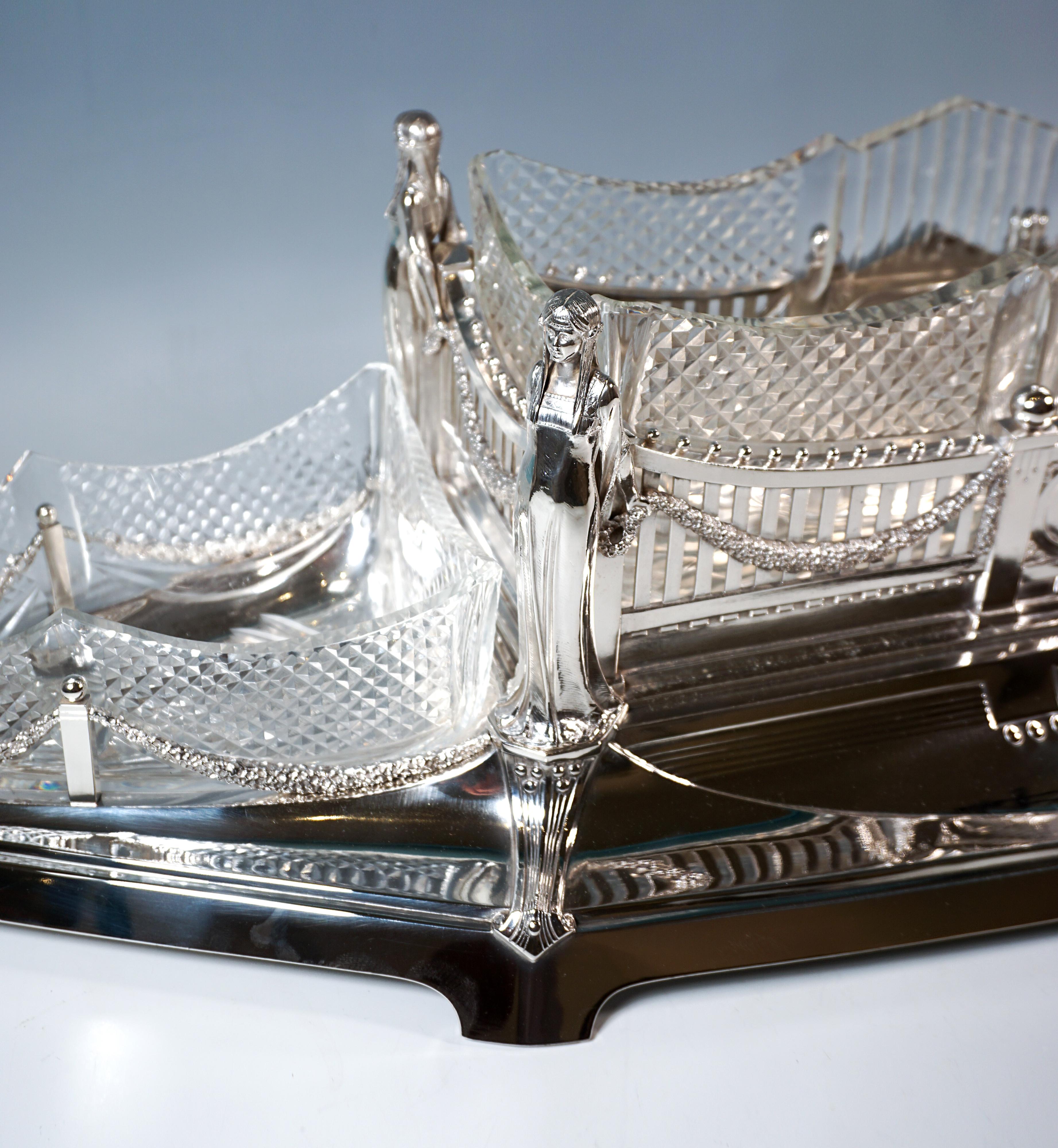 Argent Très grande jardinière en argent avec 3 verres, Wilkens & Sons, Allemagne 1906 en vente