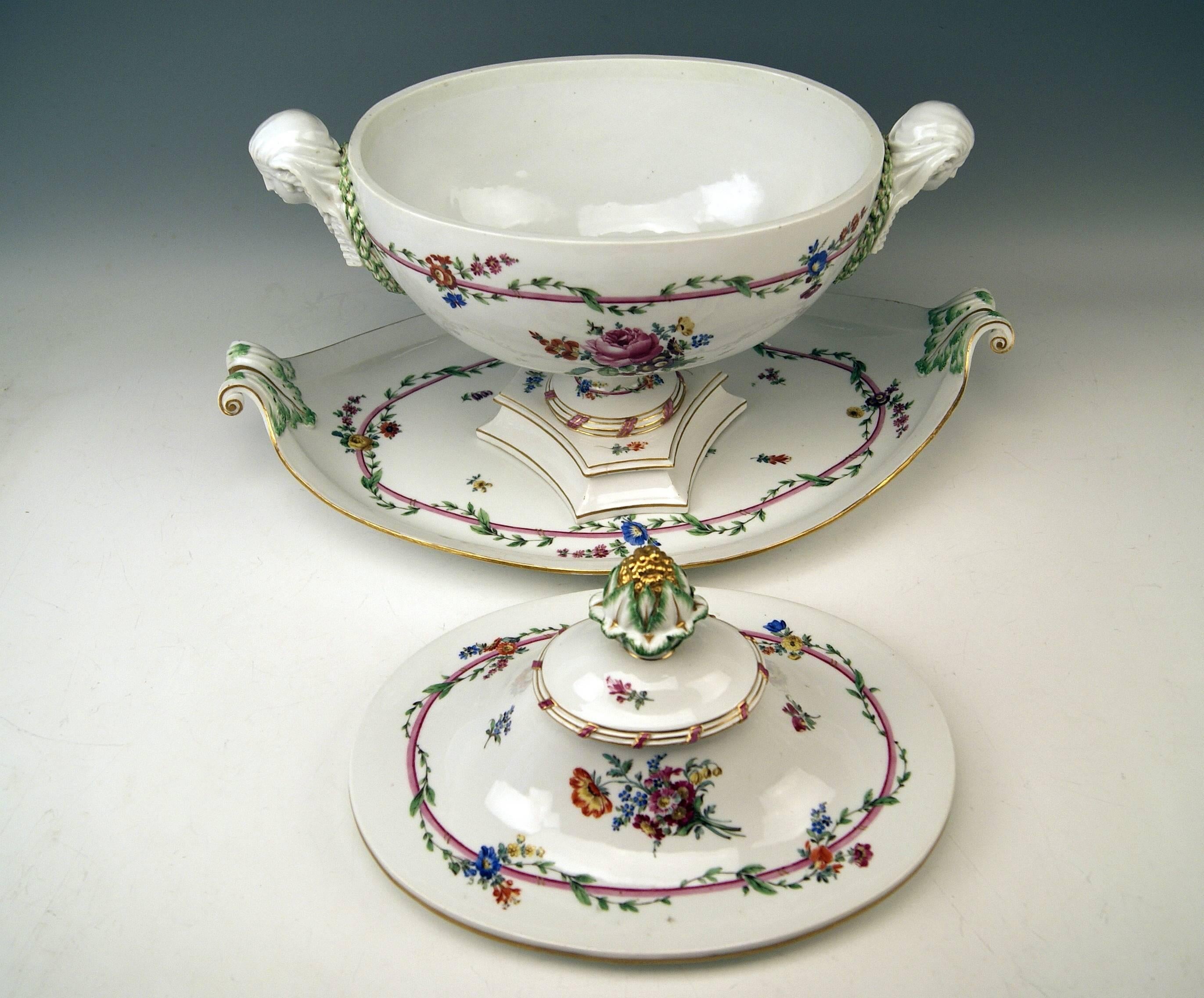 Empire Meissen Large Lidded Tureen with Huge Platter Presentoir, Marcolini Period