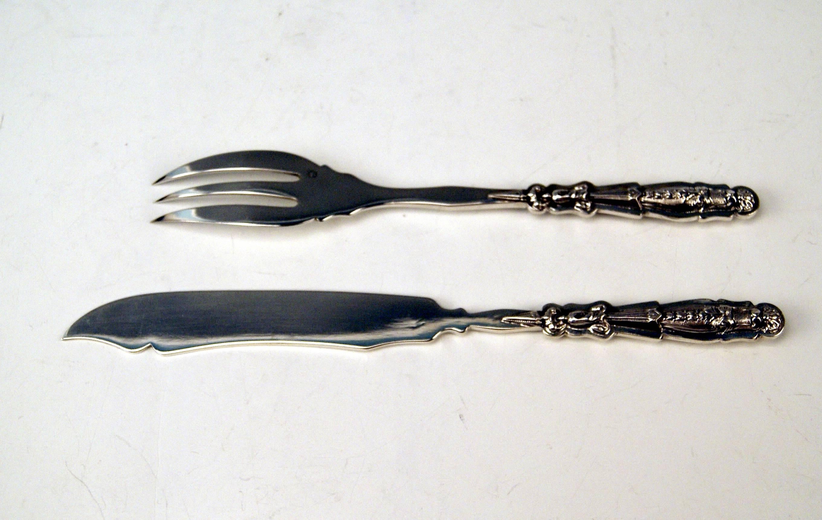 Silver 36-Piece Flatware Fish Cutlery, French Manufactory Paris, circa 1900 For Sale 2