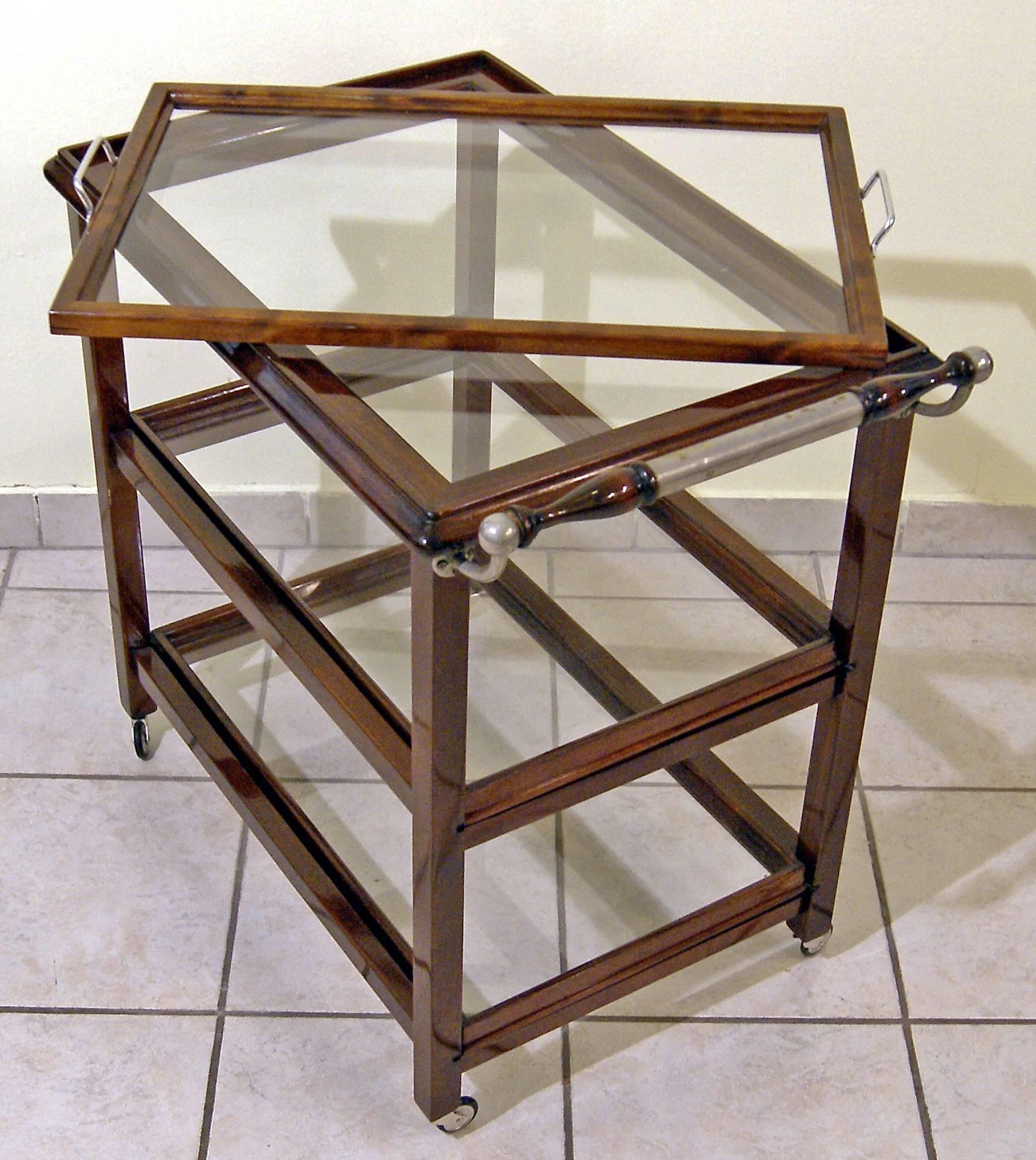 Austrian Art Nouveau Vienna Serving Trolley Nutwood, circa 1915