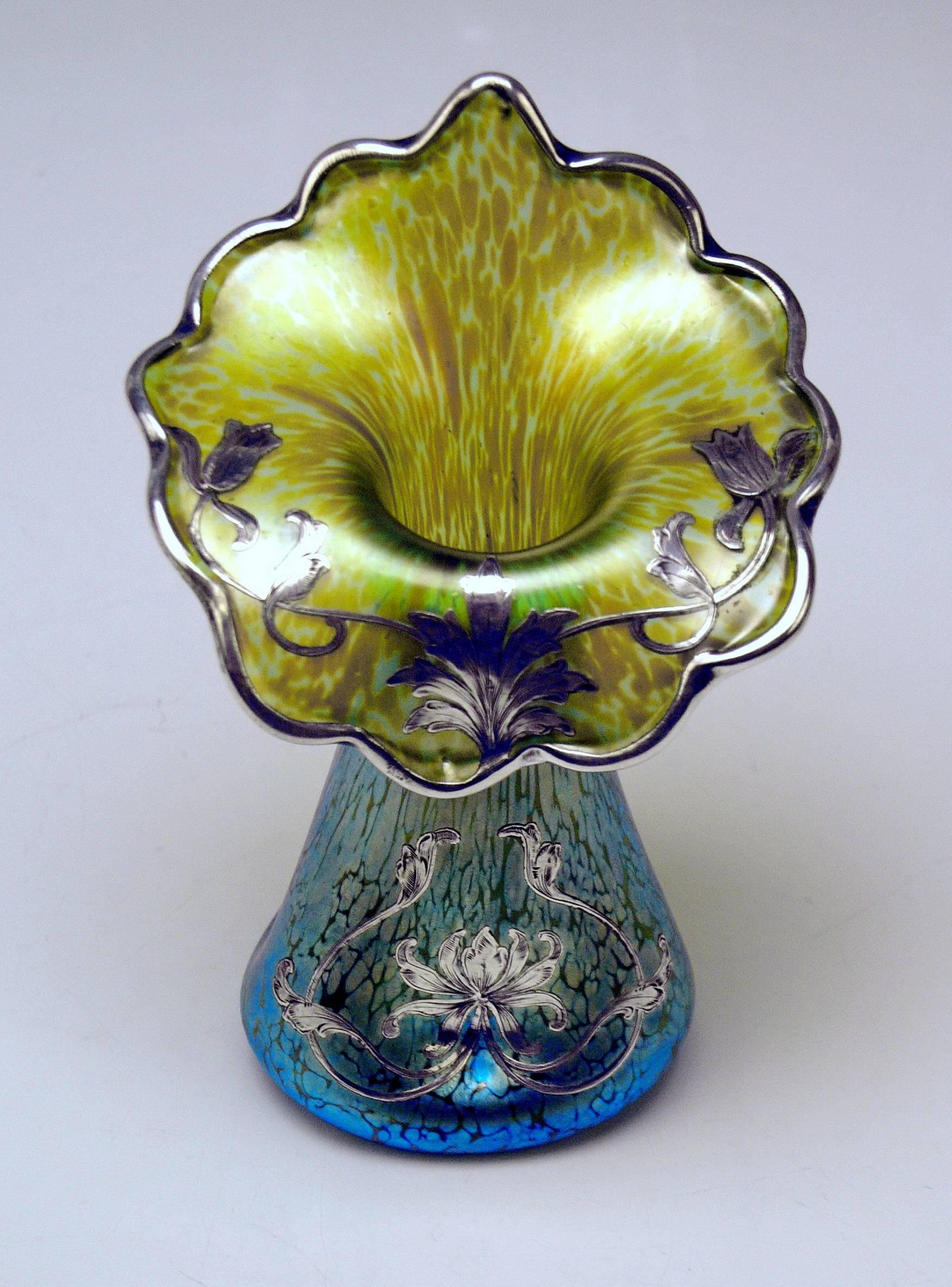 Vase Loetz Widow Art Nouveau Vase Silver Mountings Cobalt Papillon, circa 1900 1