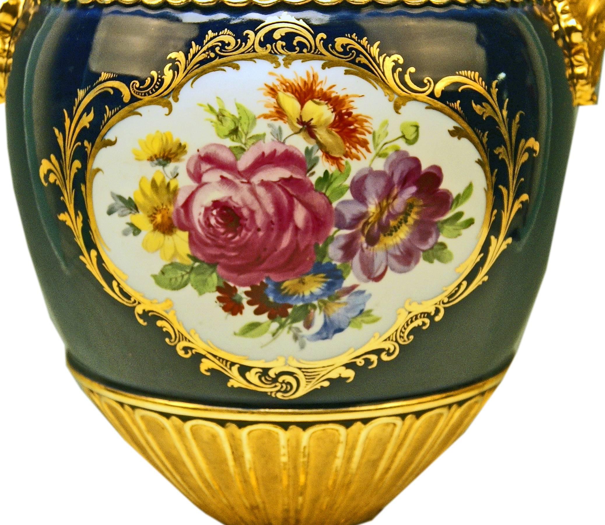 Porcelain Meissen Huge Snake Handles Vase Flowers, Model A 148, circa 1935
