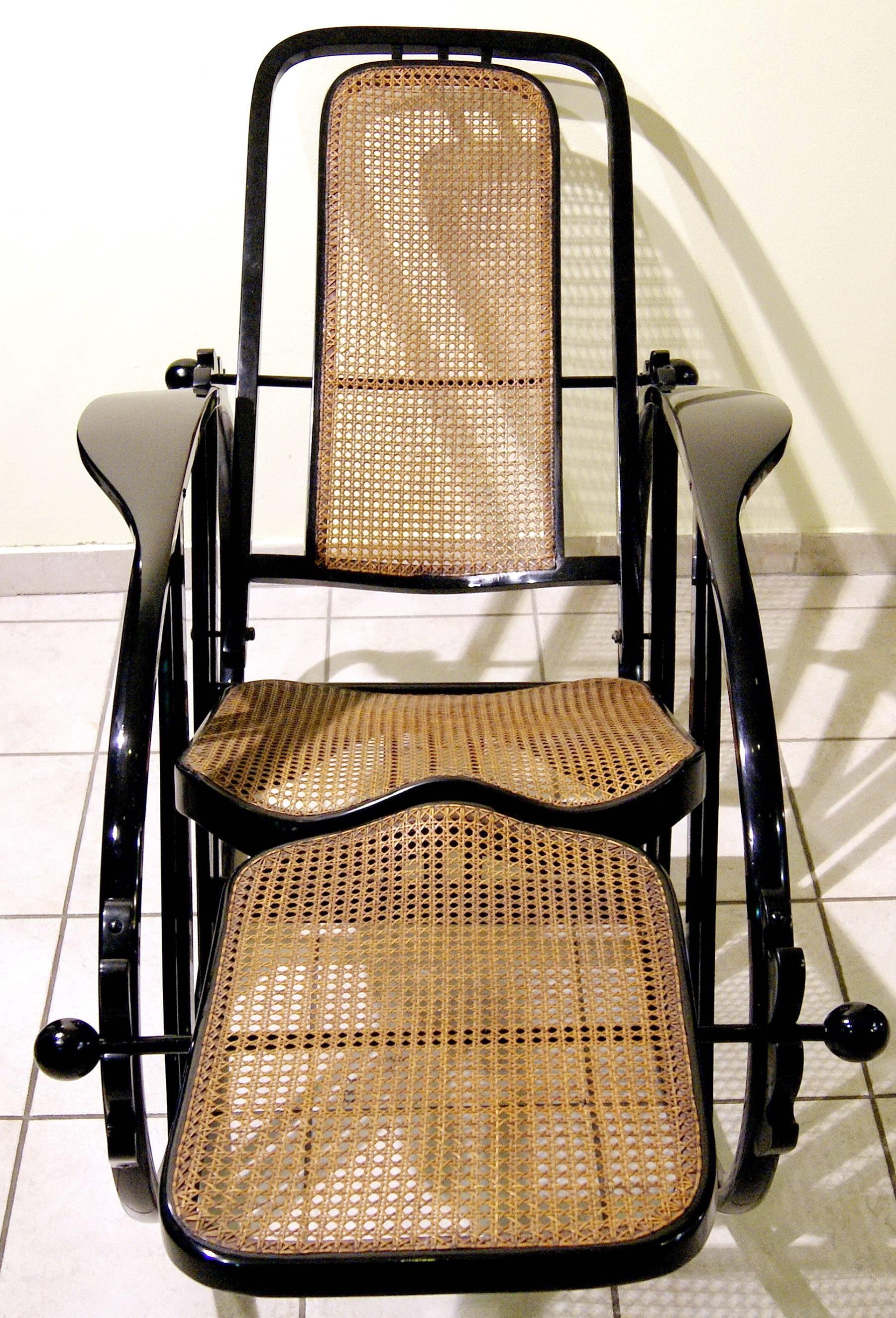 rocking egg chair