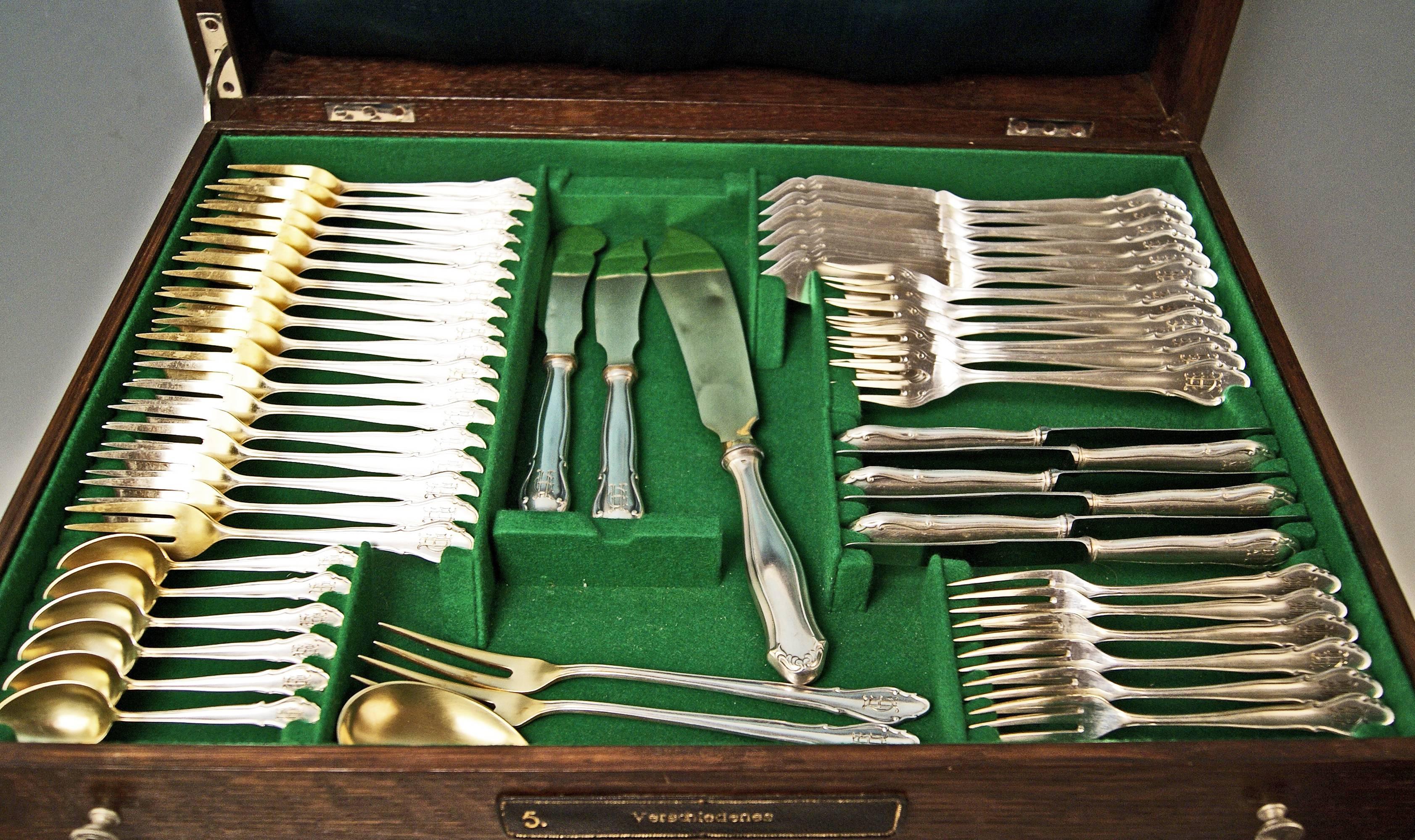 Early 20th Century Koch Bergfeld Silver 800 Cutlery Baroque Design 264-Pieces Bremen Germany 1900 For Sale