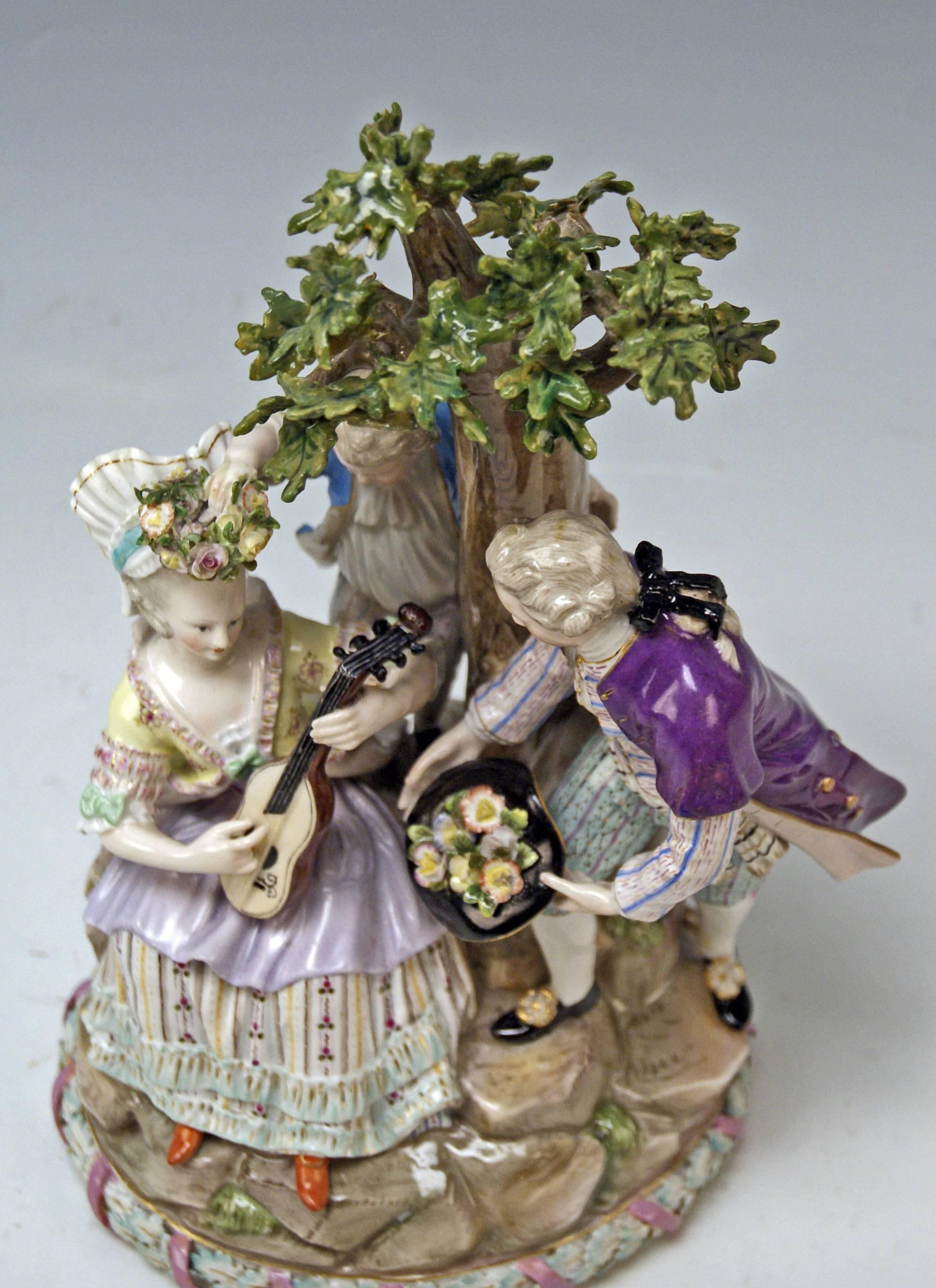Late 19th Century Meissen Acier Gardener Figurines Group Model D 95 Made circa 1870