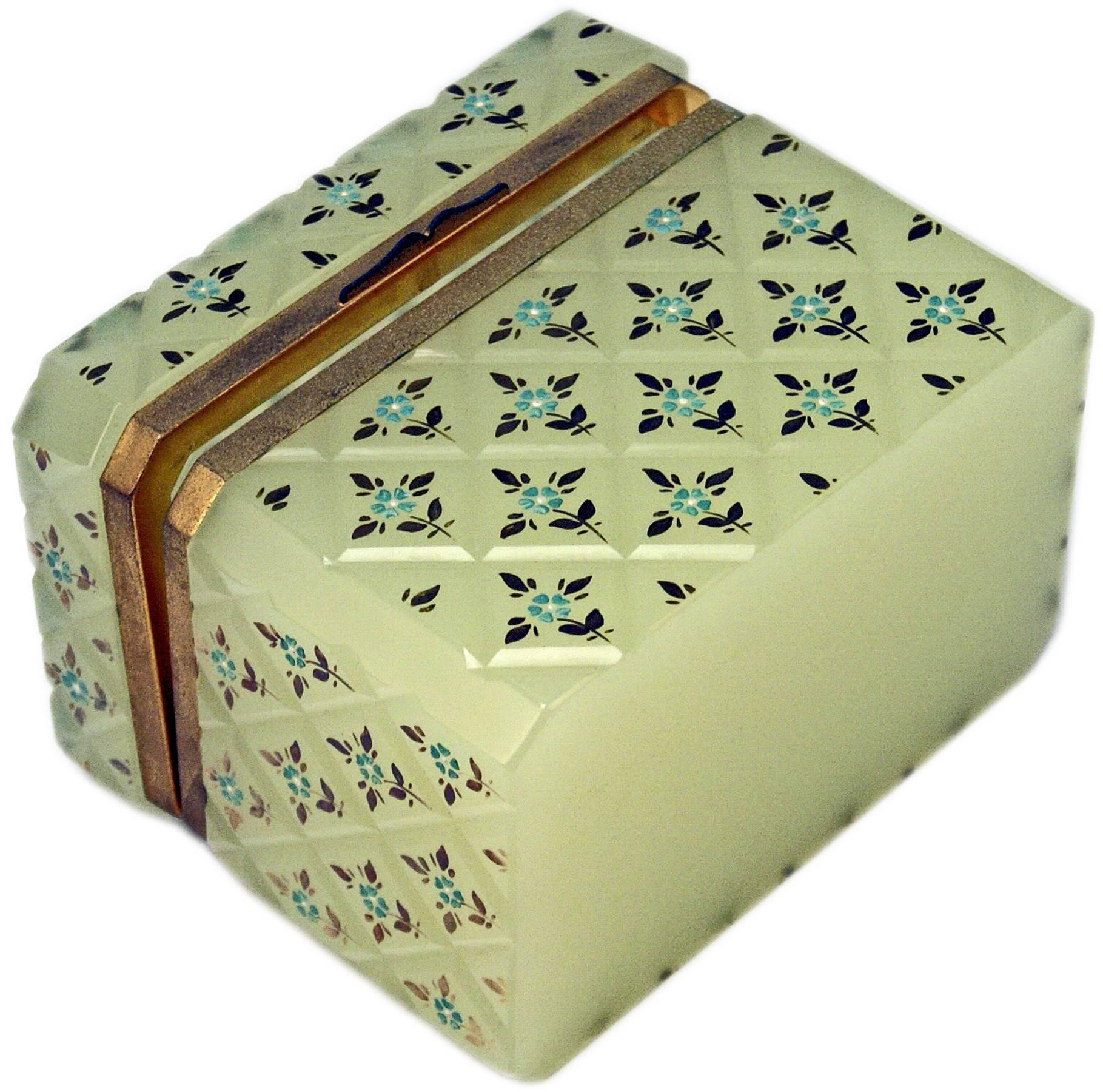 Opaline Green Casket Box Gilt Bronze Mounting Painted Flowers Bohemia c.1850 In Excellent Condition In Vienna, AT
