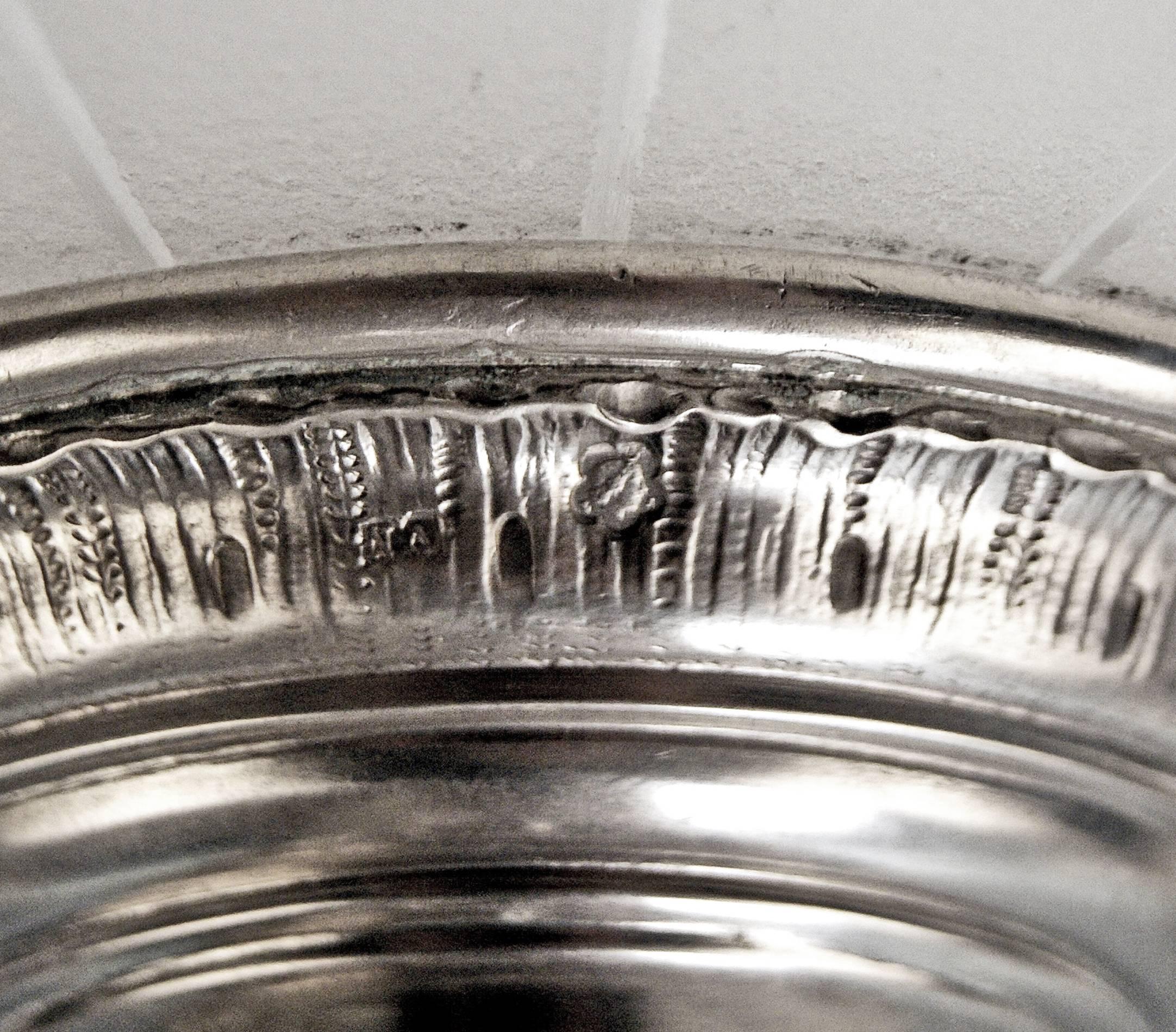 Silver Austrian Centrepiece with Cherub and Round Glass Platter Dated 11-10-1900 2