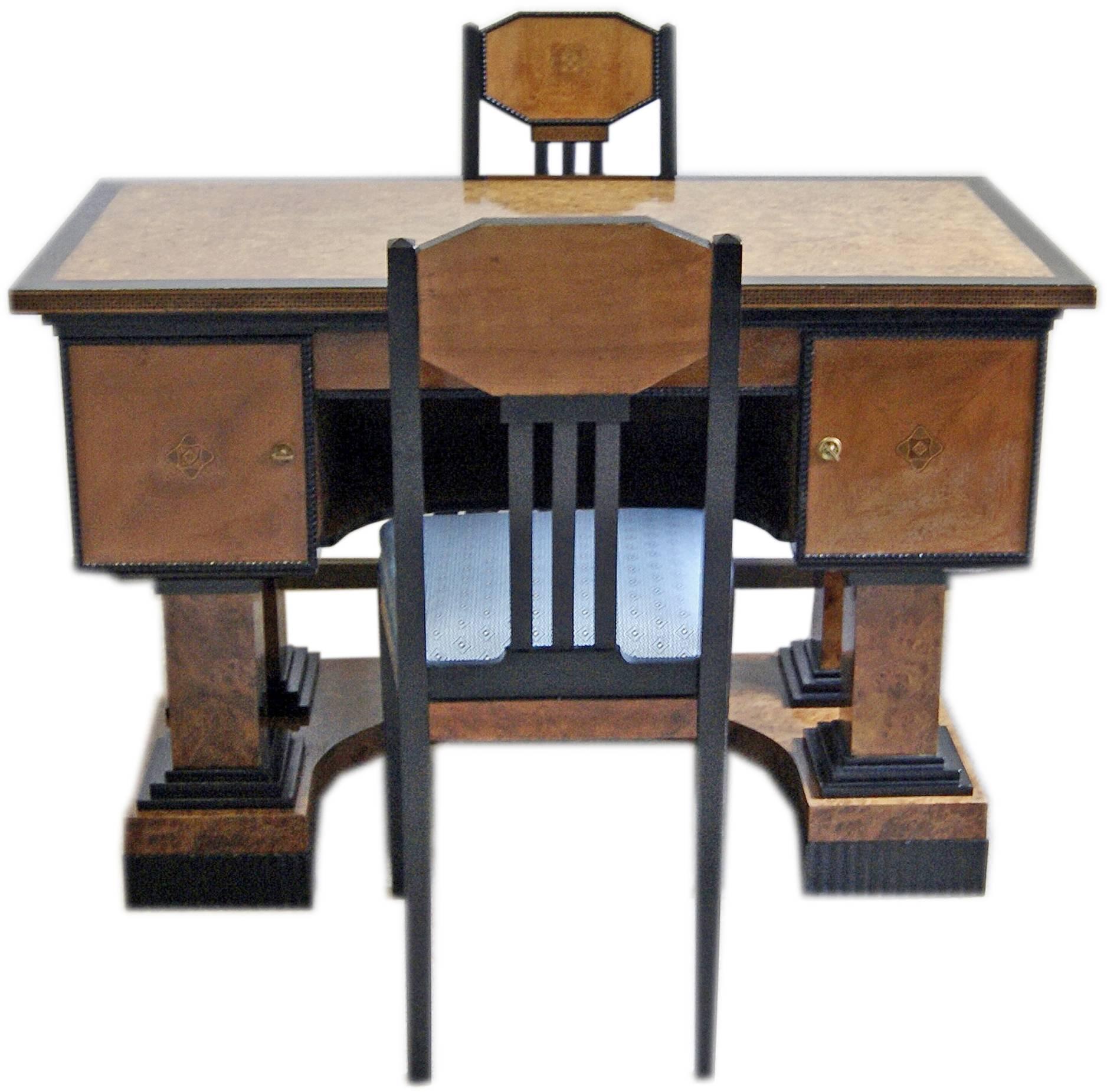 Gorgeous Art Nouveau music room writing desk with two chairs of finest manufacturing quality, 1900-1905.

Designer:
Attributed to circle of Josef Maria Olbrich (1867-1908).
Olbrich, the world-famous Austrian architect and co-founder of the