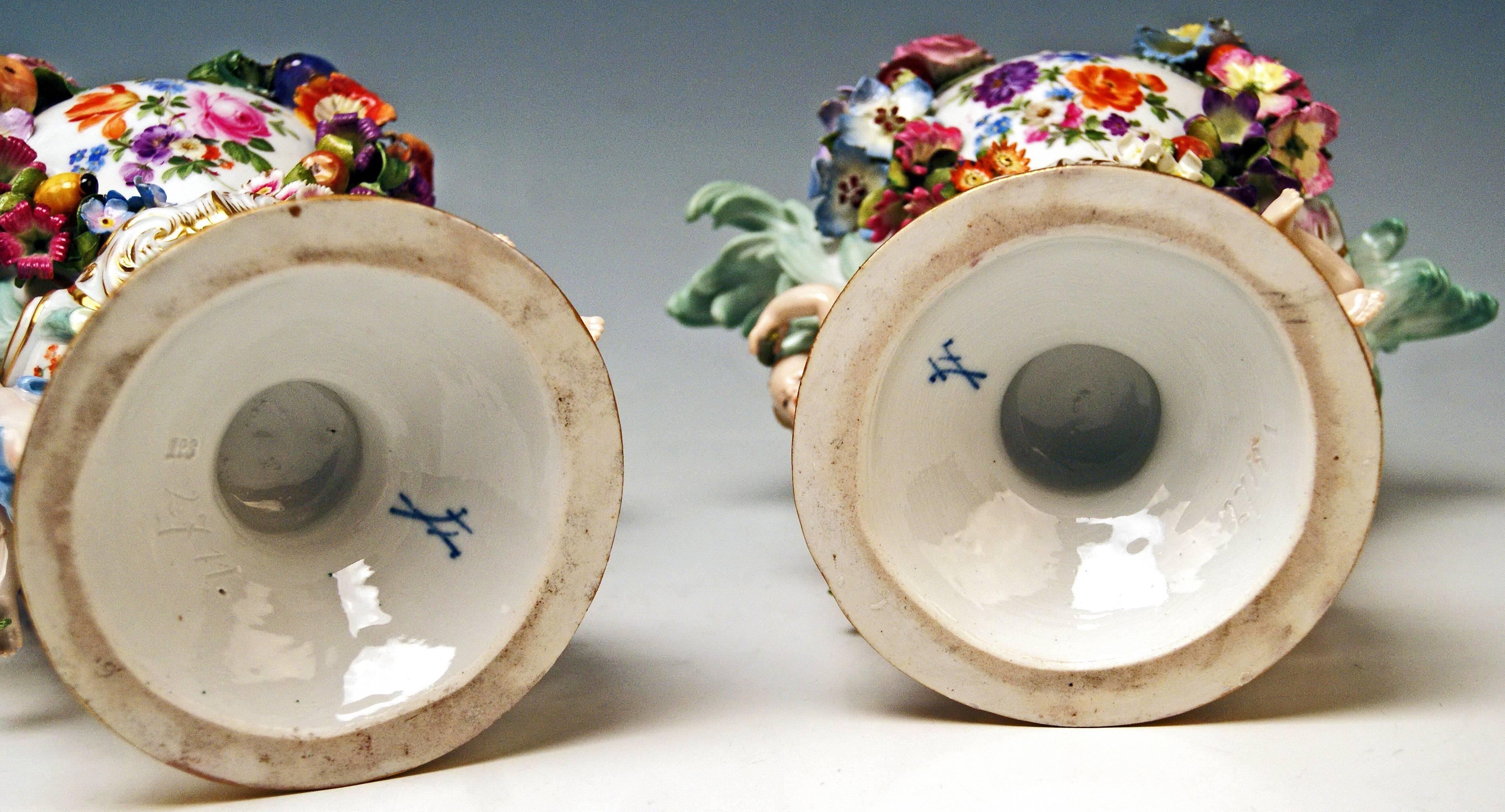 Meissen Pair of Kaendler Potpourri Lidded Vases Decorations, circa 1850 2