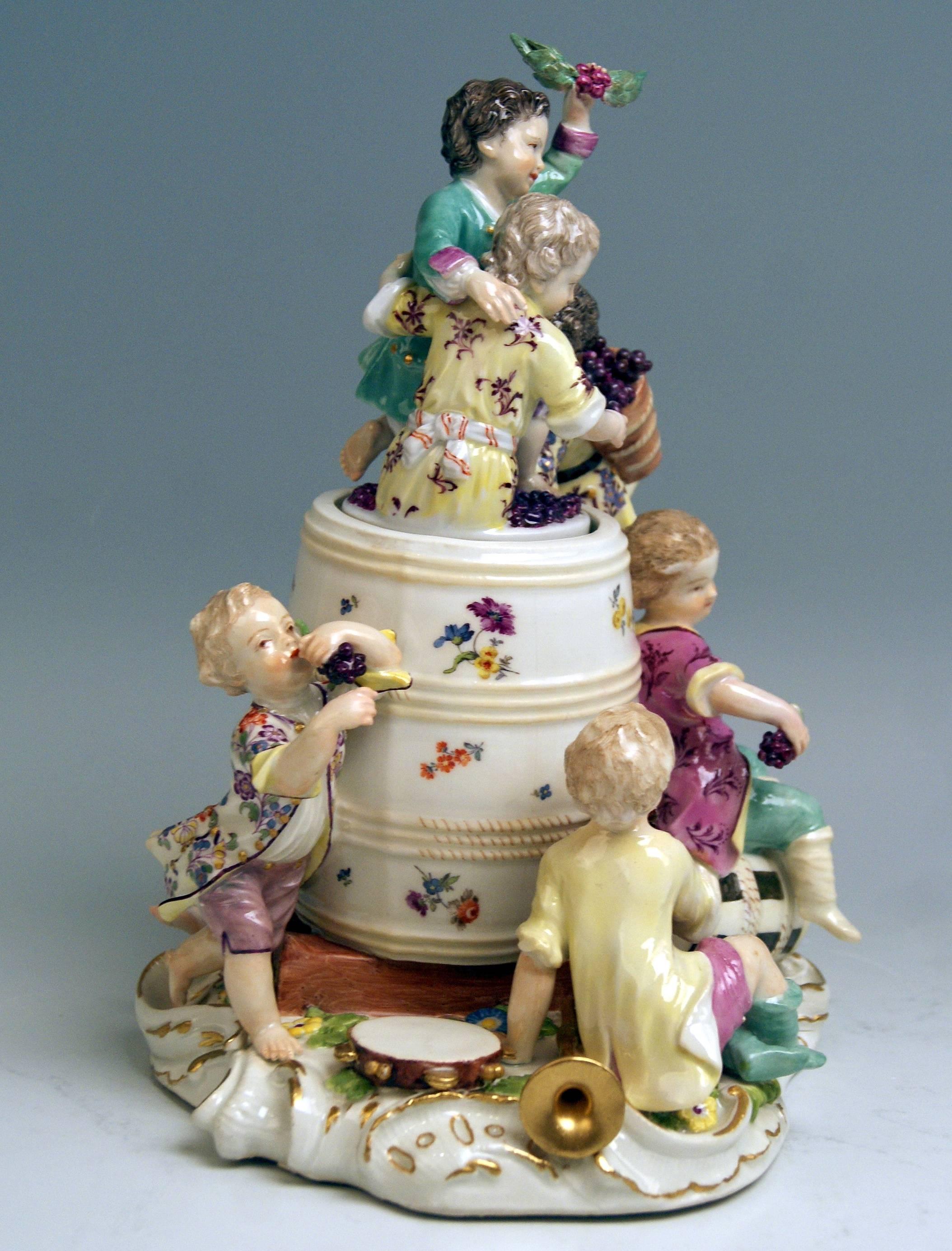 Meissen Gardener Children Wine-Growers Model 2120 Kaendler Rococo made c. 1760 In Excellent Condition For Sale In Vienna, AT