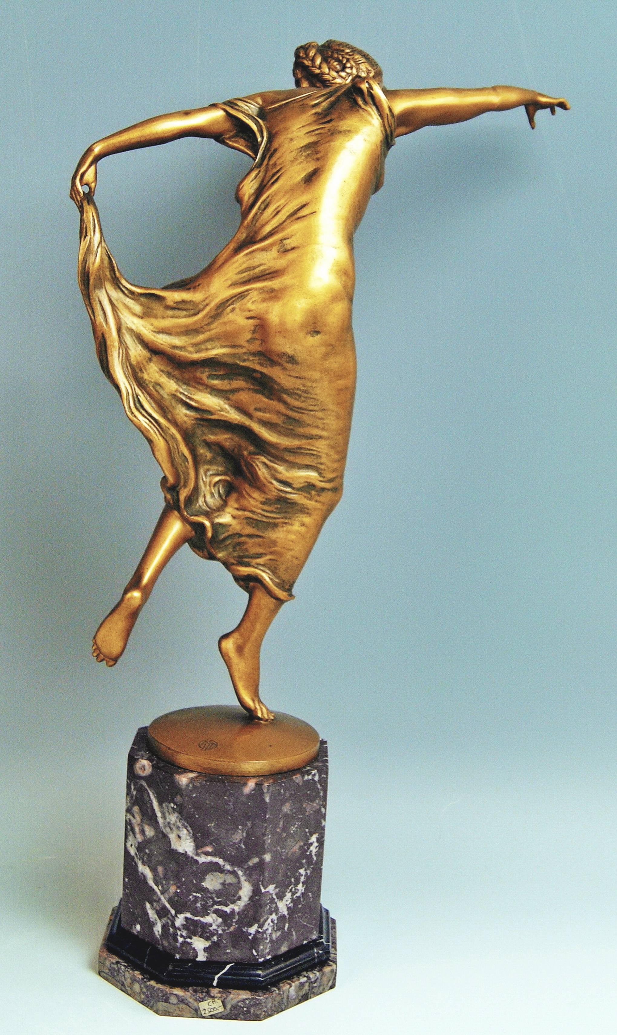 Exquisite antique tall Bronze Lady Dancer made by German manufactory in the Twenties.

Hallmarked:
Prof. Poertzel (signature well visible at round bronze base).
It is the German sculptor Hermann Hugo Otto Poertzel (1876 - died 1963 in Coburg /