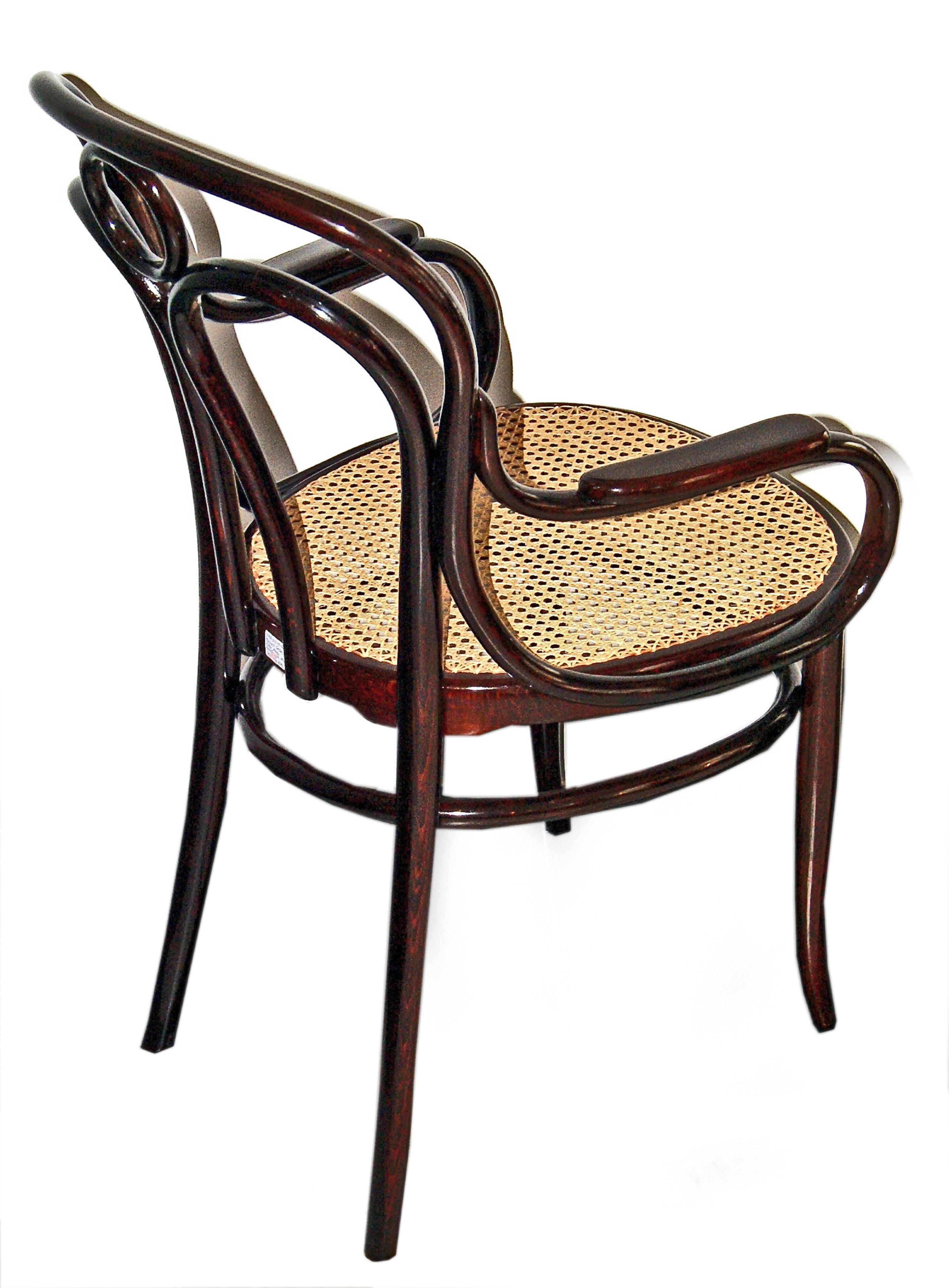 Early 20th Century Art Nouveau Bentwood Armchair 36 J. & J. Kohn Vienna Mahogany Stained Made 1905