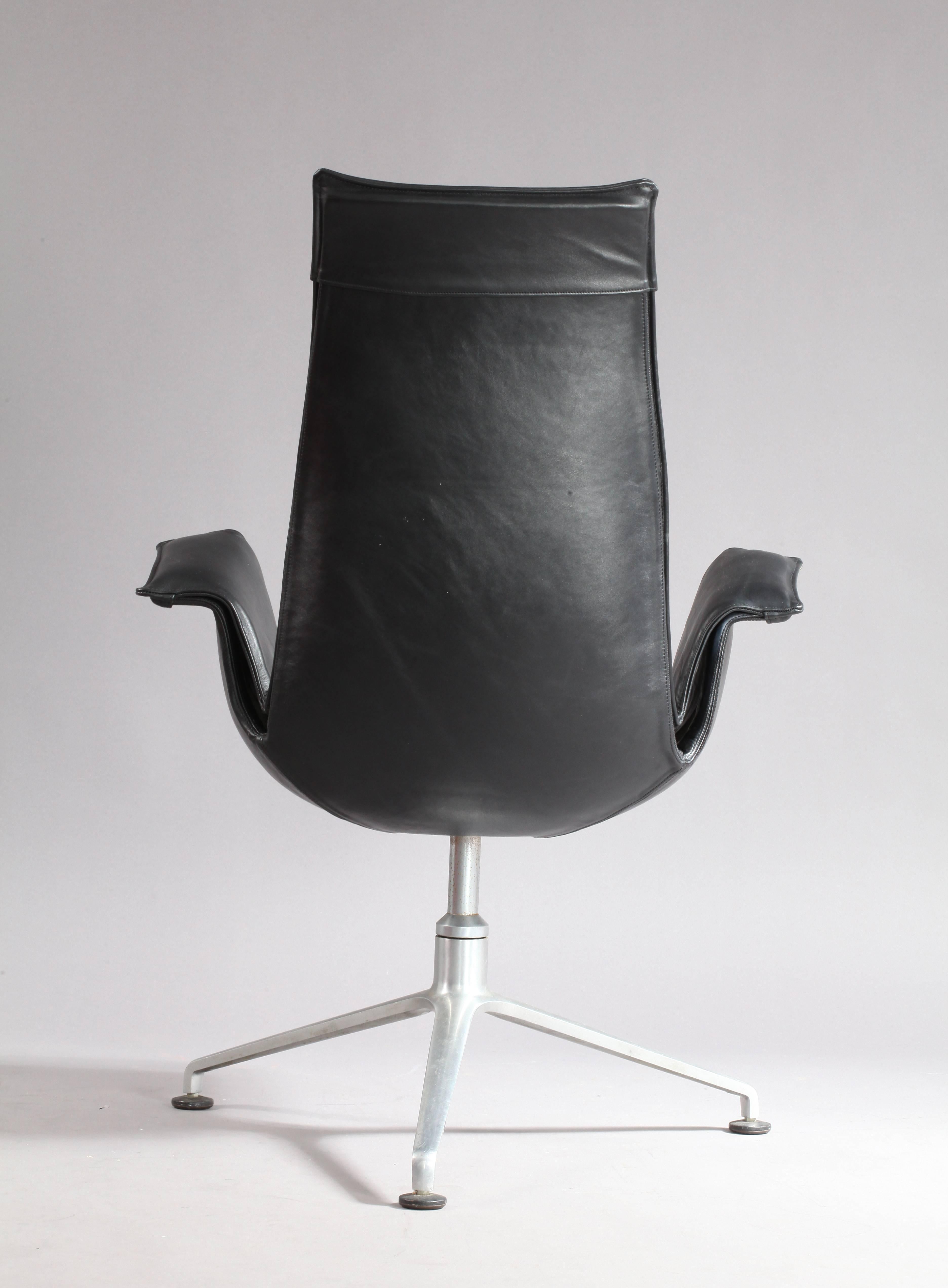 Mid-Century Modern Pair of FK 6725 Tulip Chairs by Preben Fabricius & Jørgen Kastholm