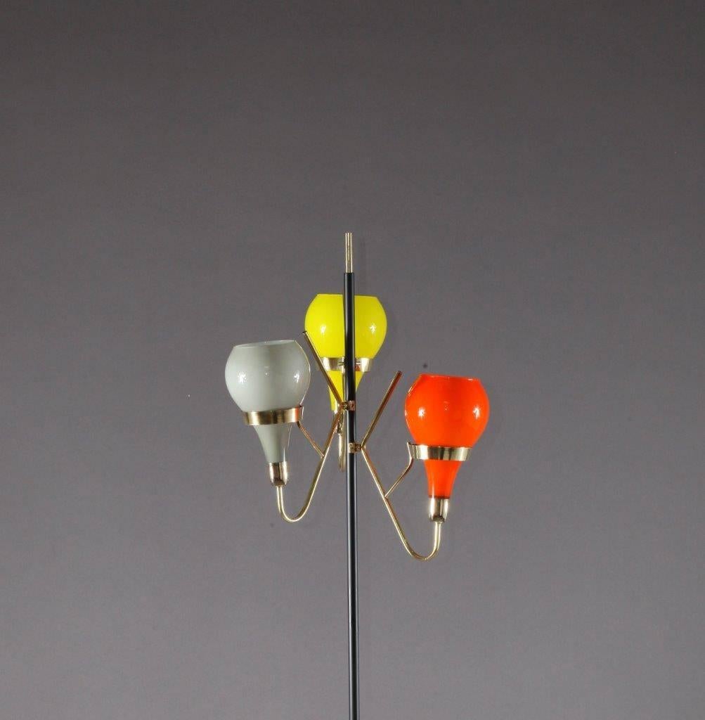 Italian floor lamp,
Stilnovo,
Italy, 1950,
Round marble base,
Frame brass/black lacquered metal,
Red, yellow and gray glass shades.
Height 67inch (170cm).