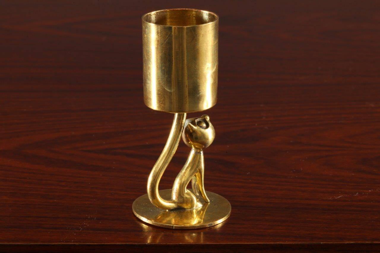 Candleholder,
signed Karl Hagenauer,
made in Austria,
Vienna, 1950.
Patinated brass.
 