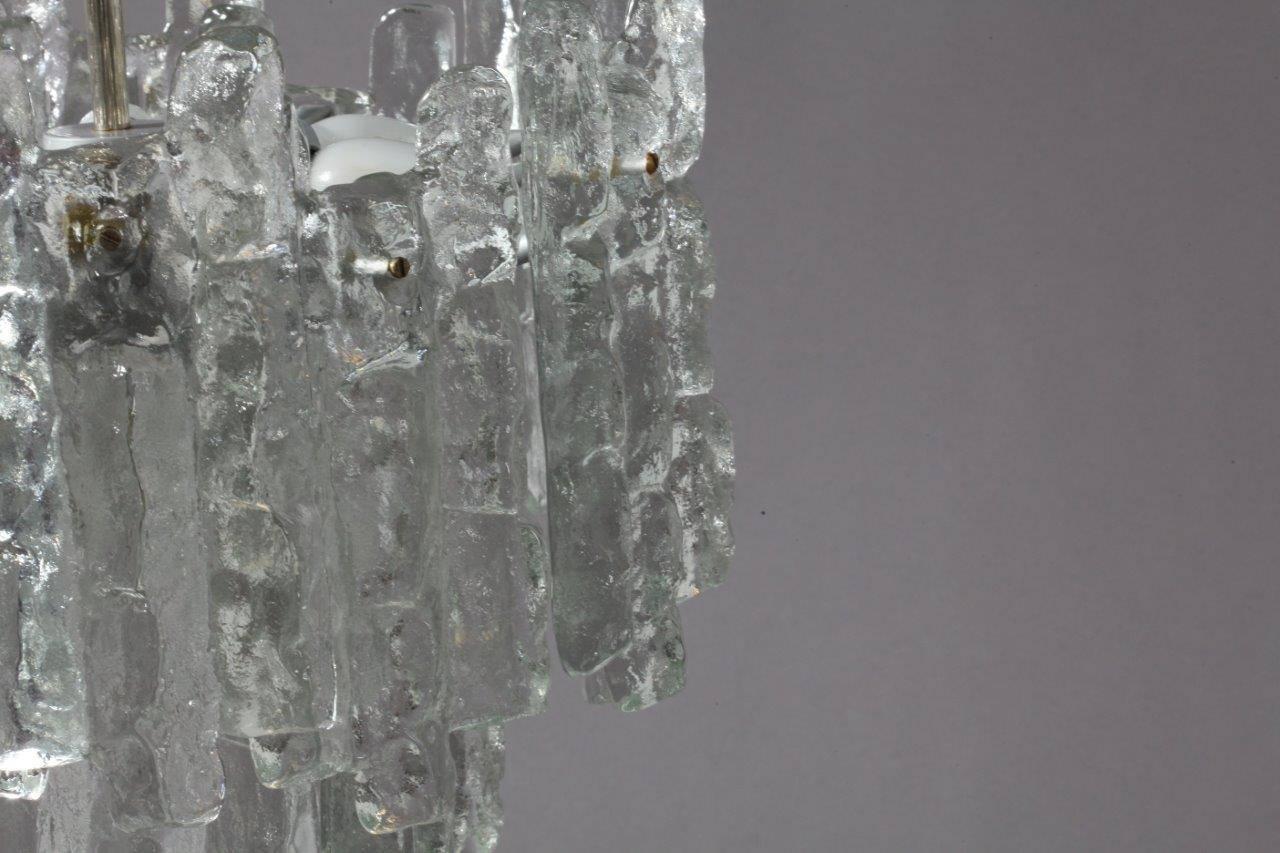 Late 20th Century Charming Austrian Crystal Iceglass Chandelier Kalmar, Vienna, 1970 For Sale