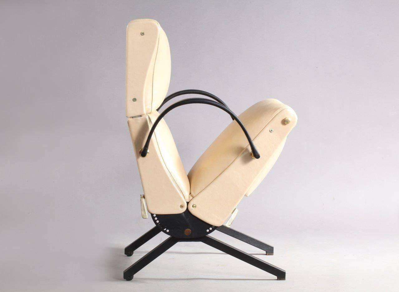 Mid-Century Modern 1950 Osvaldo Borsani P40 Relaxing System Leather Armchair