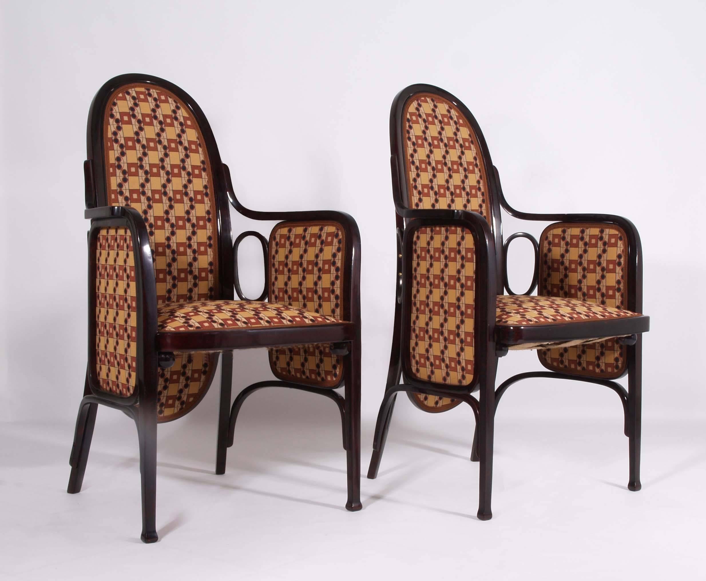 Art Nouveau Two Bentwood Armchairs by Thonet, Vienna, 1900