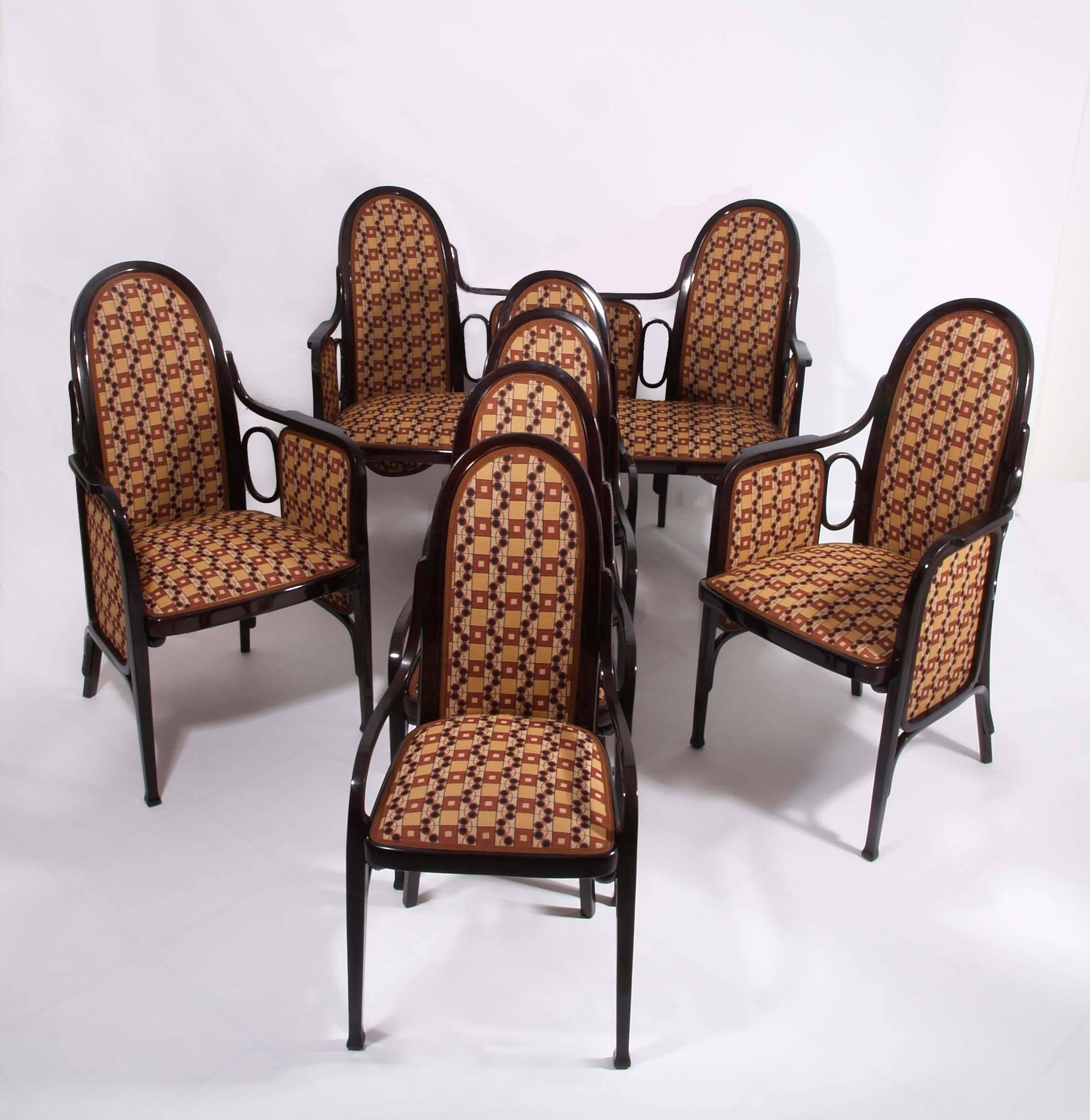 Early 20th Century Four Art Nouveau Bentwood Chairs Thonet, Vienna, 1900