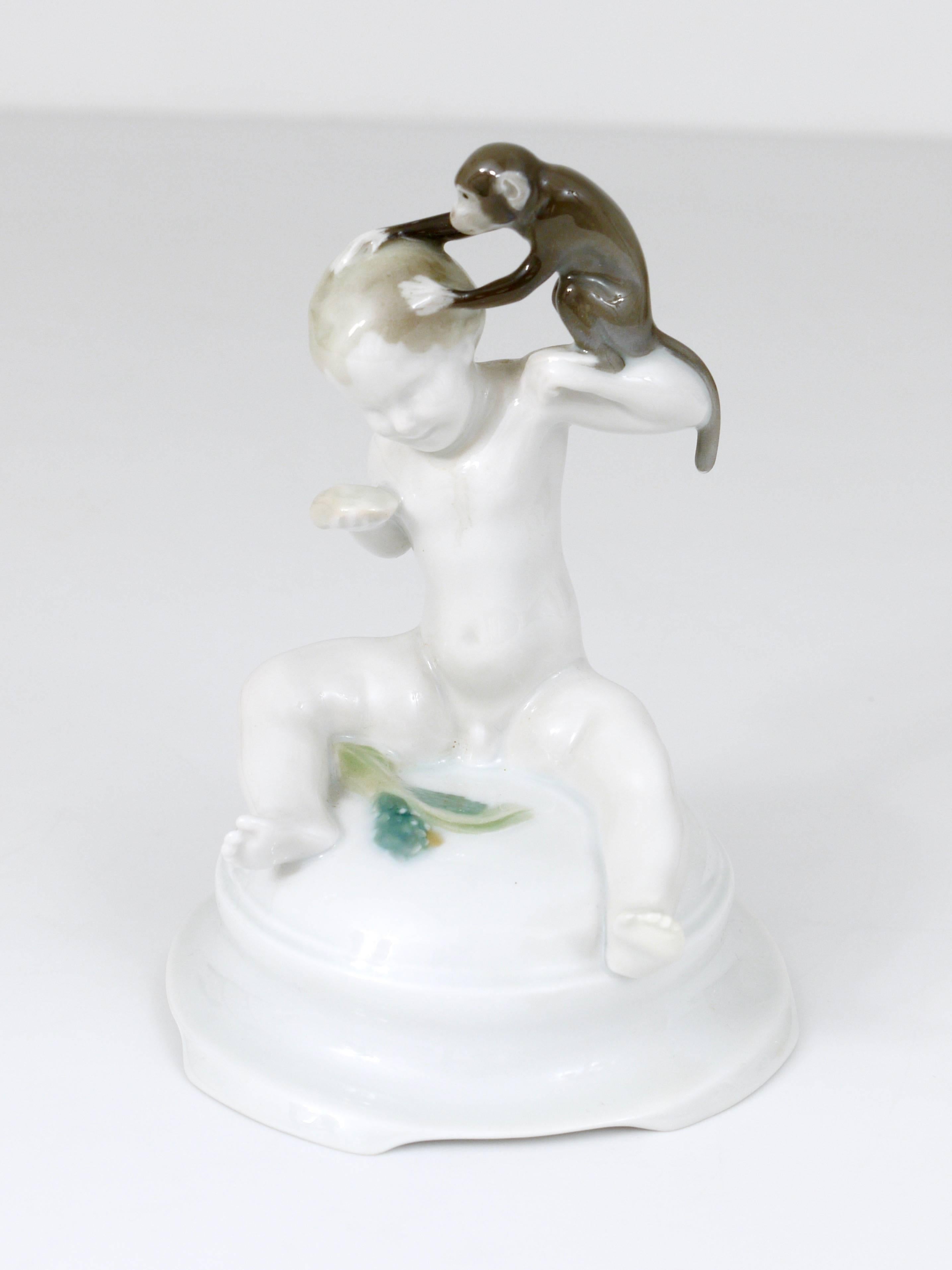 Rosenthal Putto Affen-Porzellanskulptur, Ferdinand Liebermann, Deutschland, 1900er Jahre im Zustand „Gut“ im Angebot in Vienna, AT