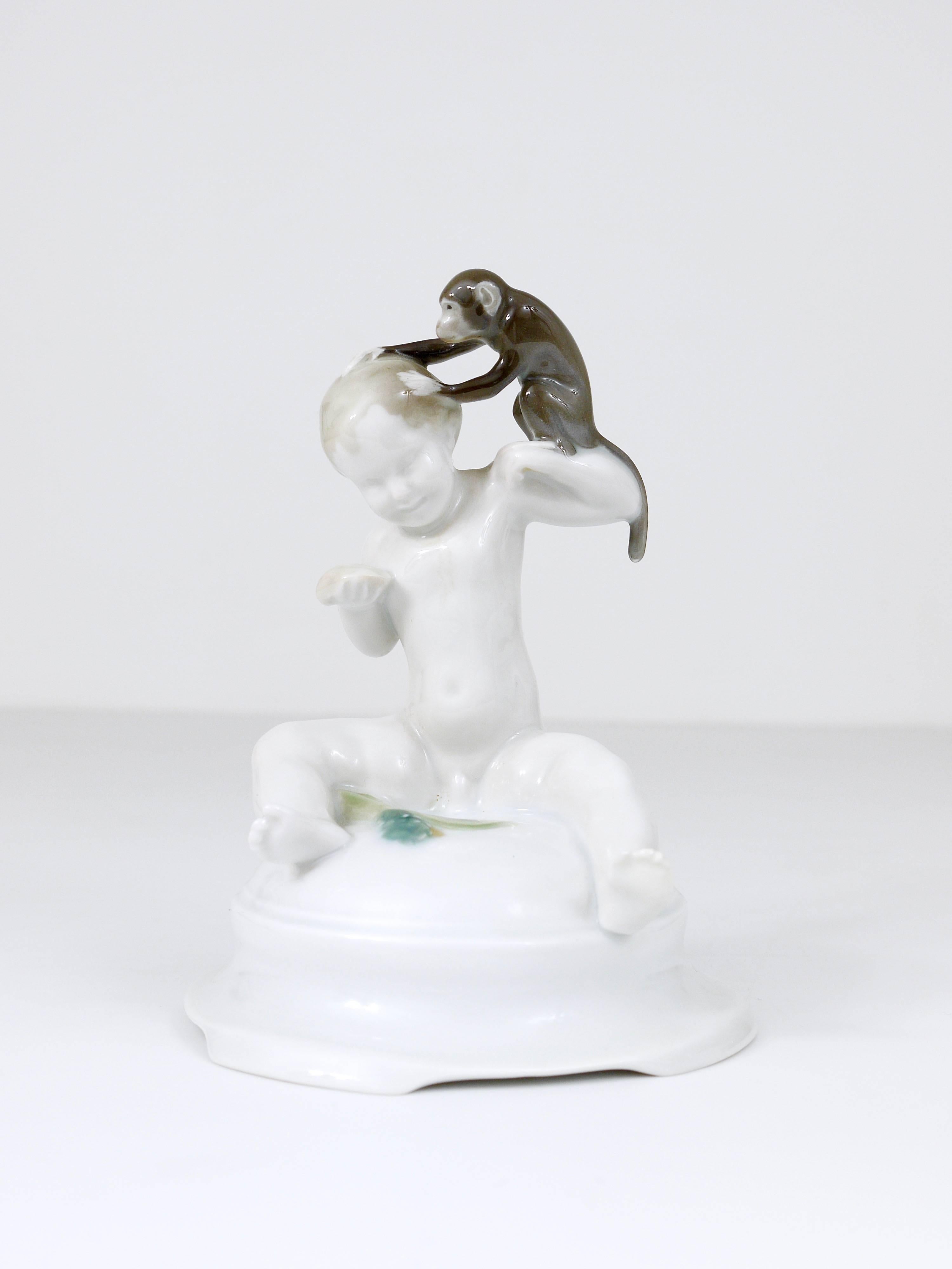 1900s Rosenthal Putto Monkey Porcelain Sculpture, Ferdinand Liebermann, Germany For Sale 1