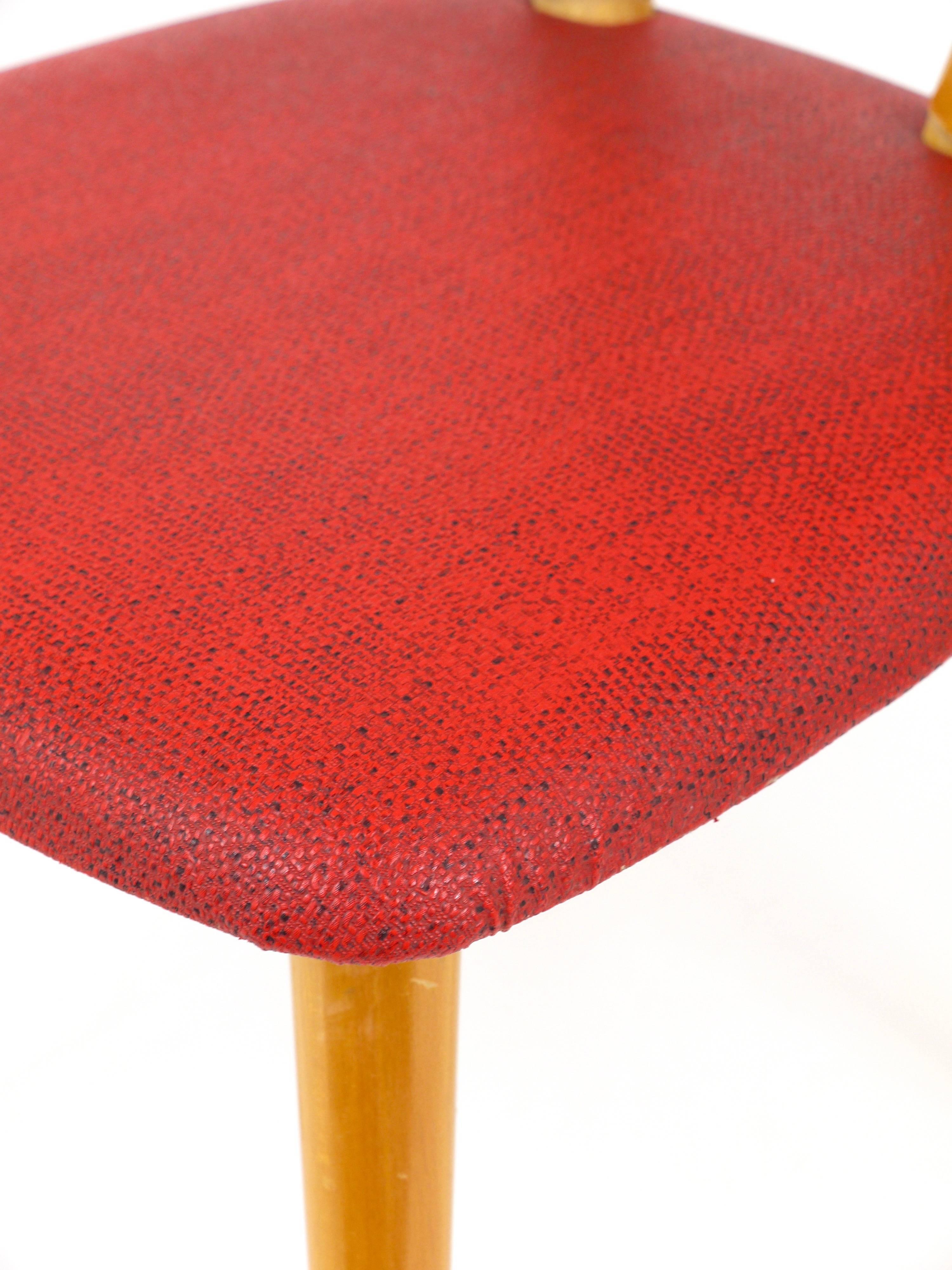 Red Heart Mid Century Modern Chair for Children,  Austria, 1950s For Sale 1