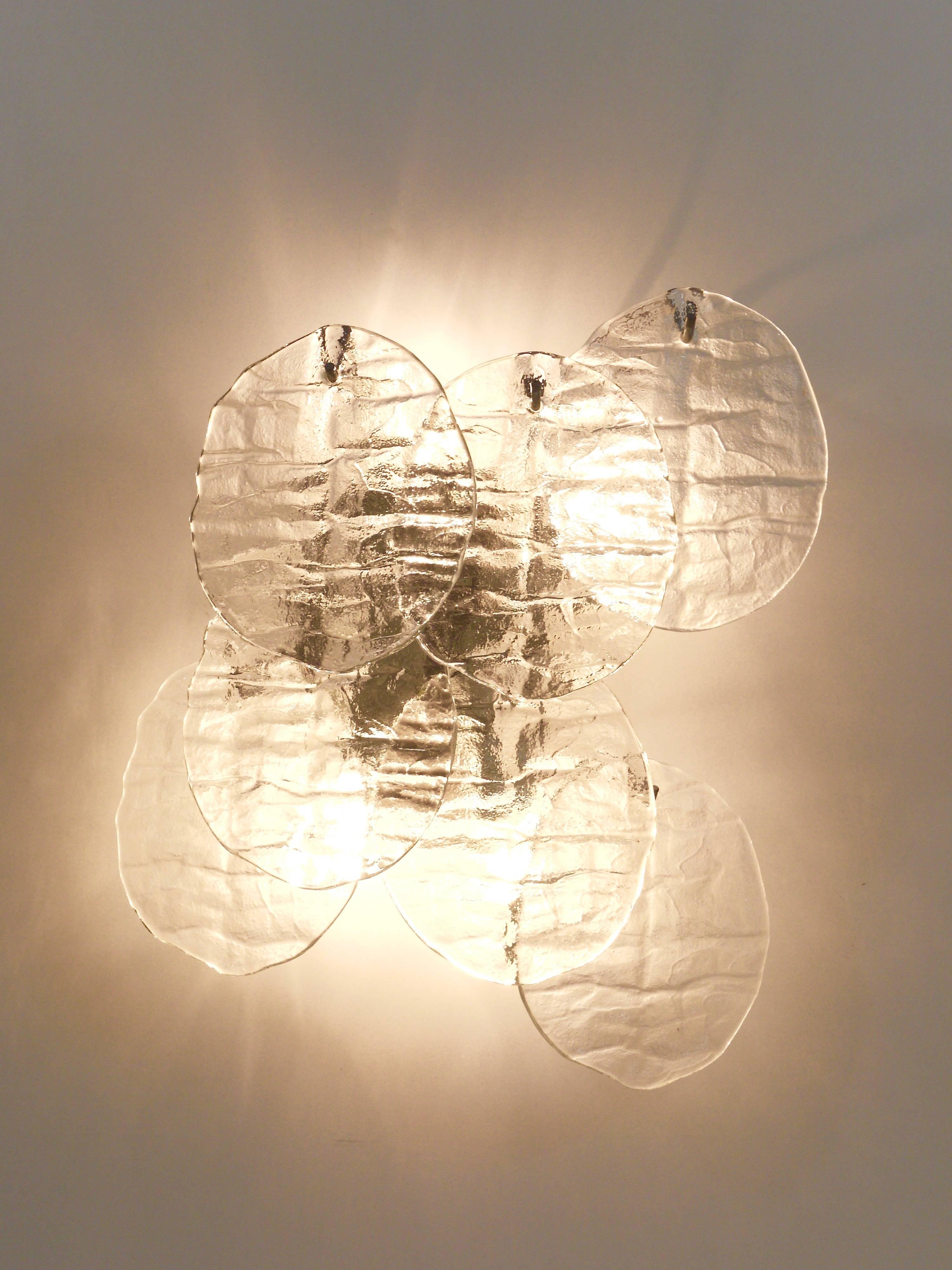 Up to Three J.T. Kalmar Blatt Ice Glass Disc Sconces Wall Lights, Austria, 1960s In Good Condition For Sale In Vienna, AT