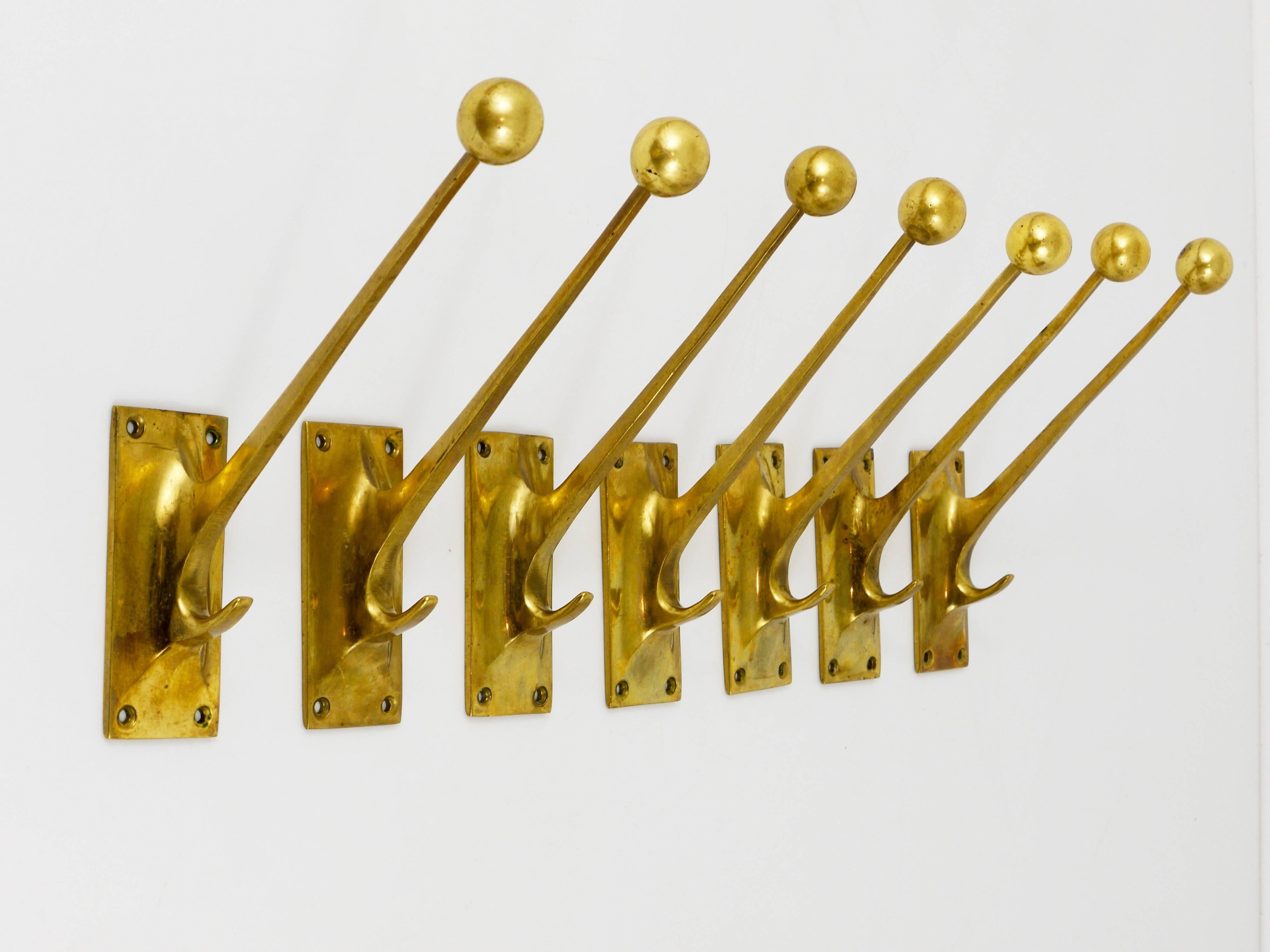 Up to Six Wall Hooks by Adolf Loos for Knize, Brass, Austria, 1909 In Good Condition In Vienna, AT