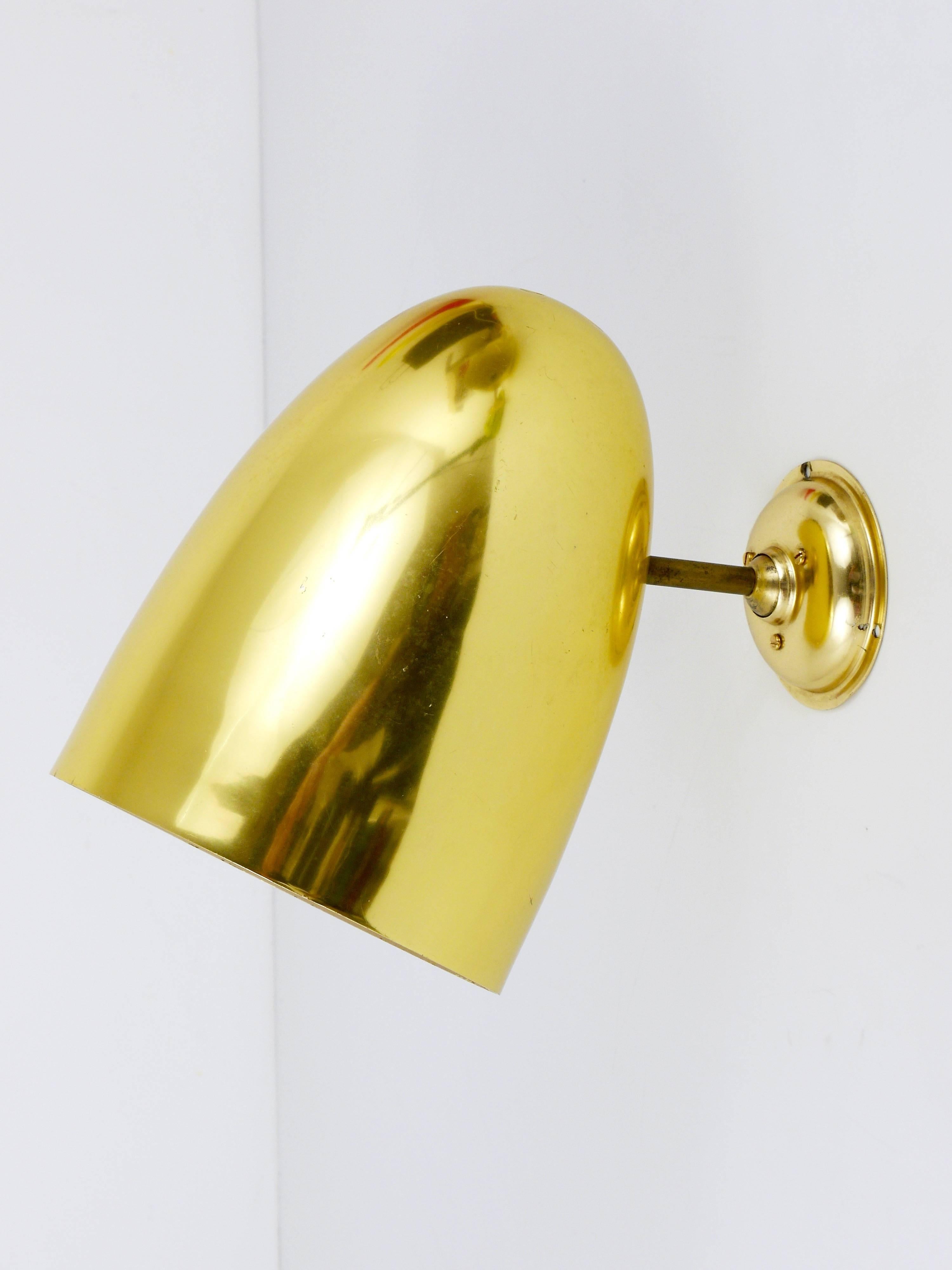 20th Century Pair of Golden Modernist Brass Sconces, Italy, 1950s