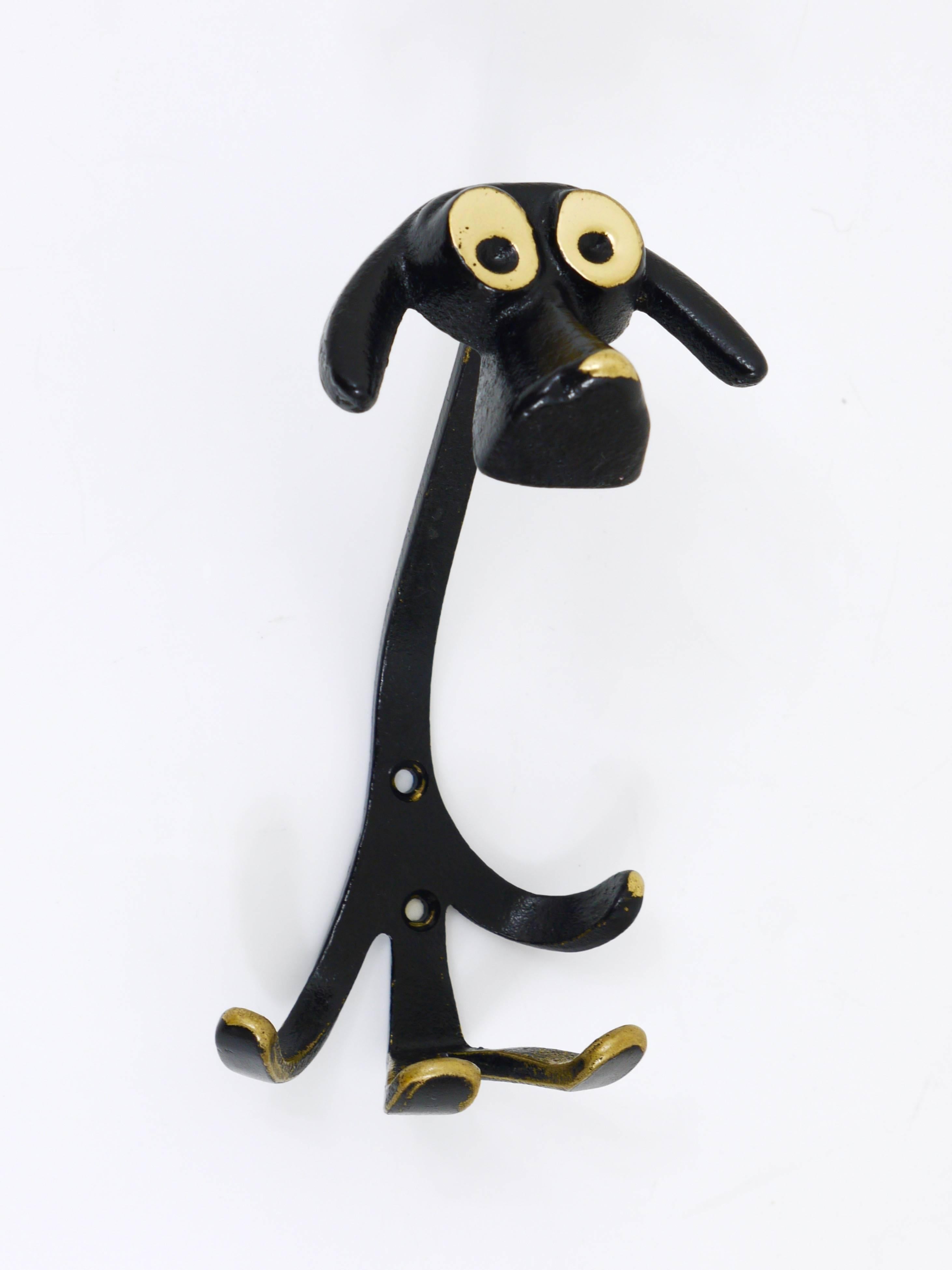Two Walter Bosse Dog Mid-Century Wall Hook, Brass, Austria, 1950s In Excellent Condition In Vienna, AT