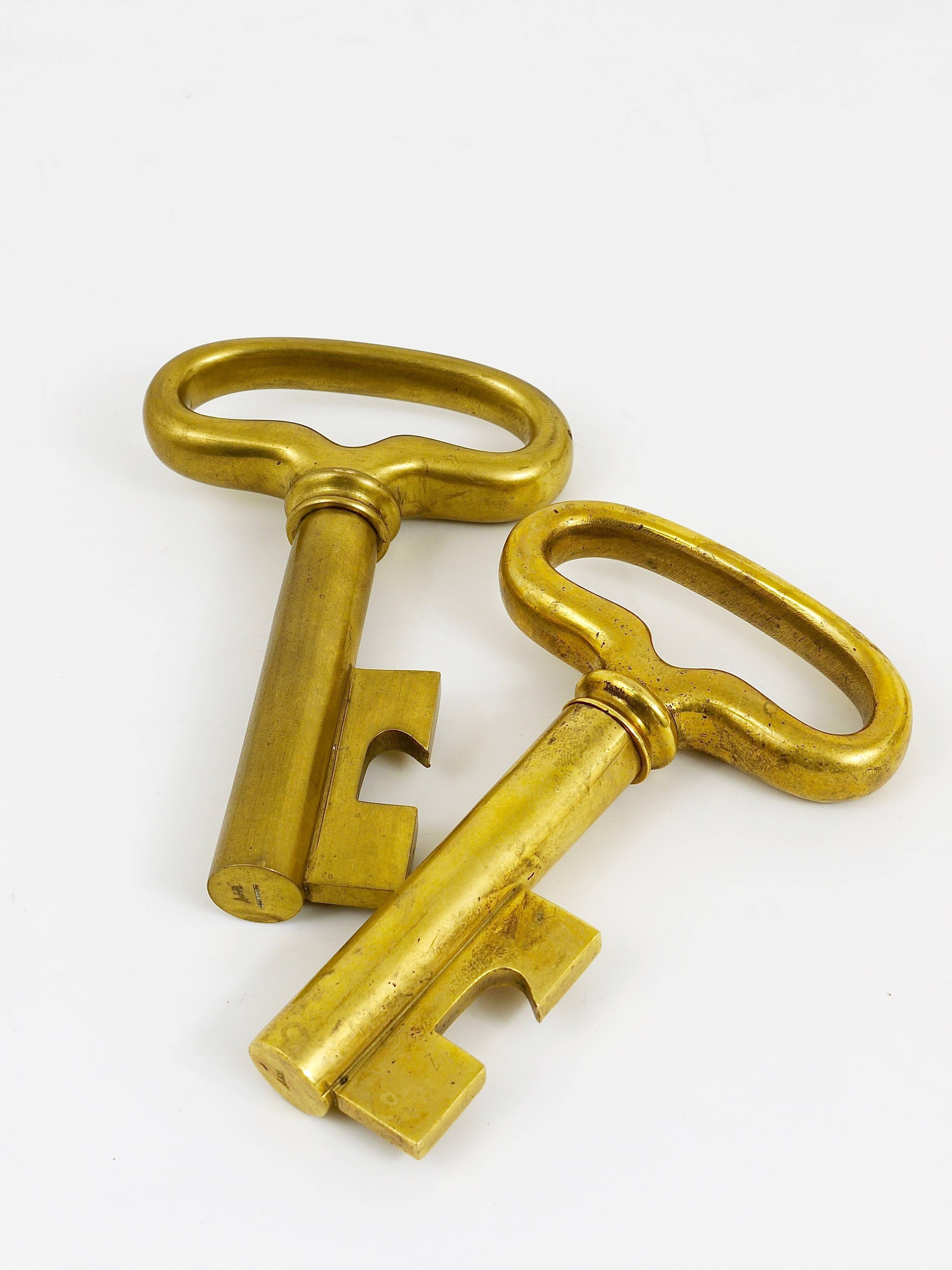 Mid-Century Modern Big Carl Auböck Extra Large Brass Key Cork Screw, Bottle Opener, Austria, 1950s