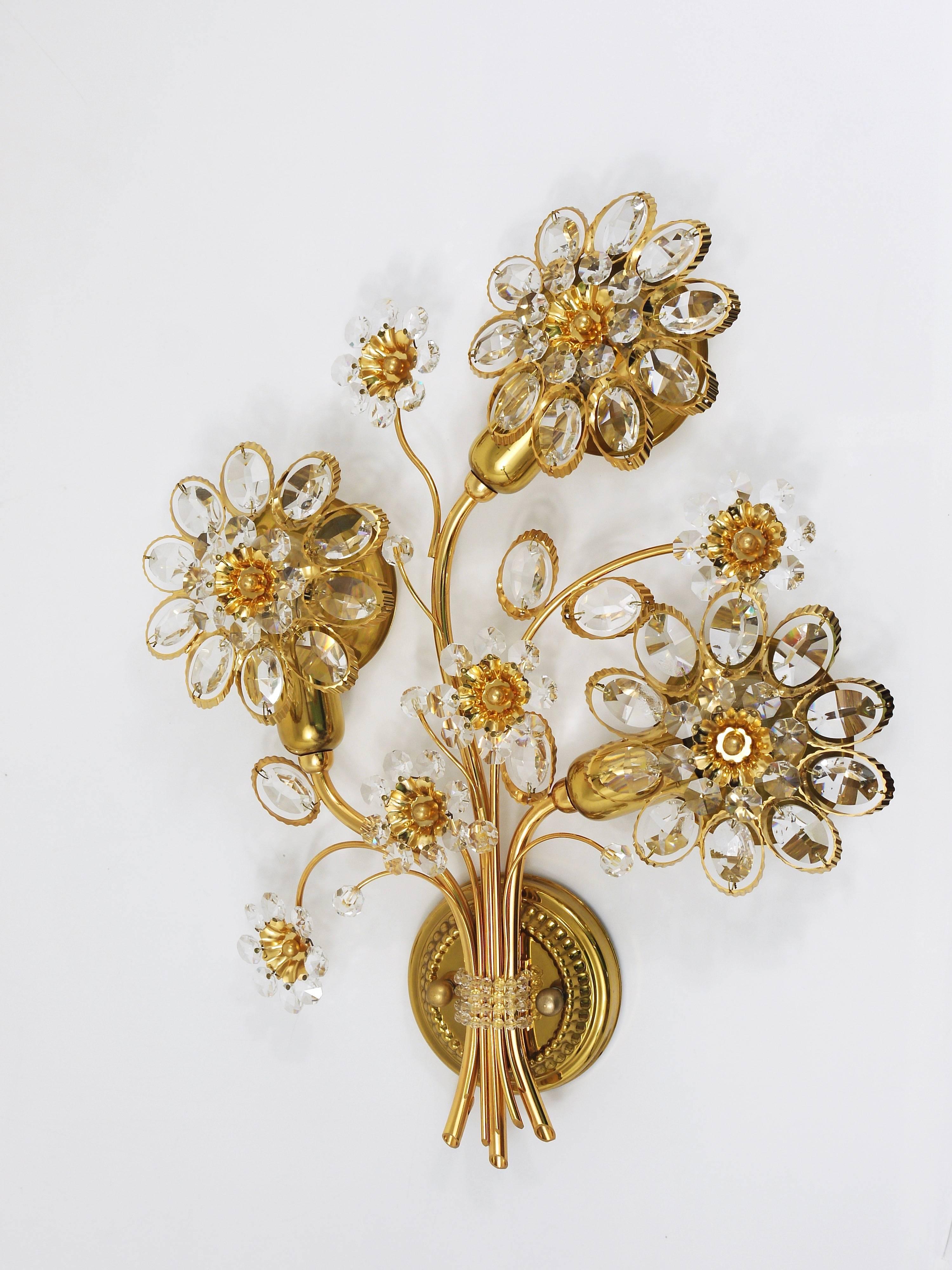 Ernst Palme Palwa Gilt Brass Crystal Flower Wall Light Sconce, Germany, 1970s For Sale 4