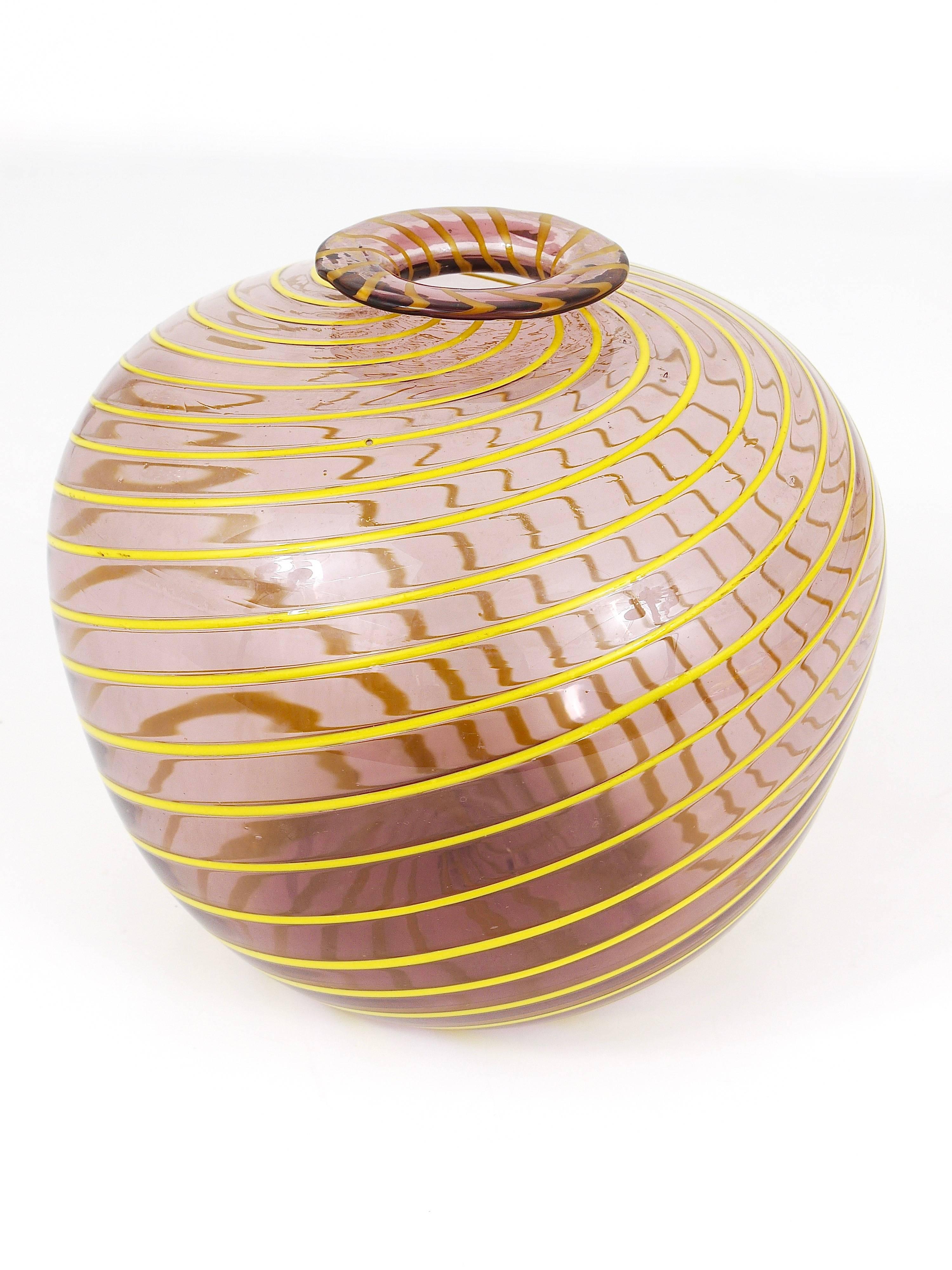 Mid-Century Modern Fratelli Toso Big Purple Murano Swirl Vase with Yellow Stripes, Italy, 1950s