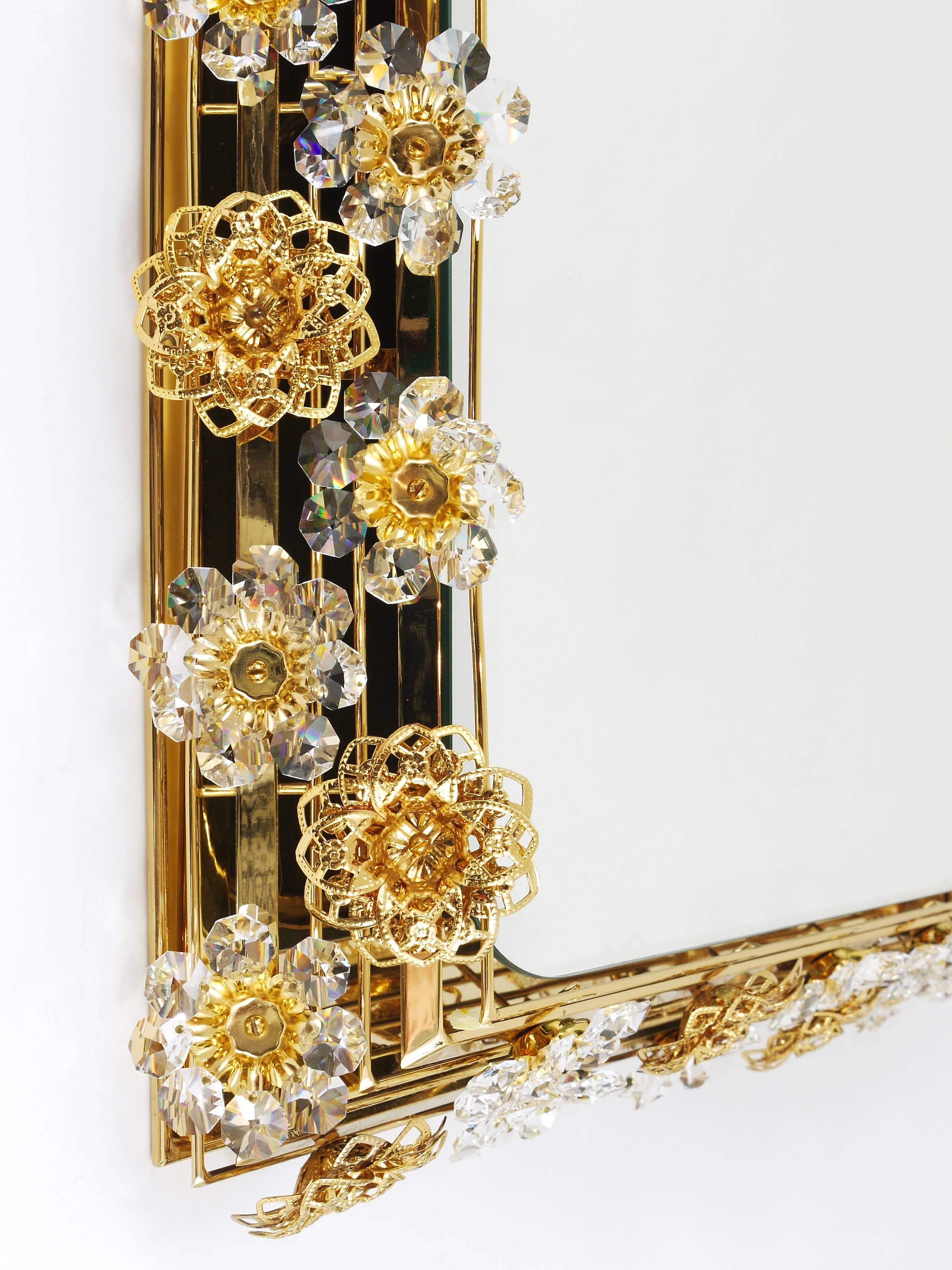 Ernst Palme Palwa Large Illuminated Flower Wall Mirror, Brass & Crystals, 1970s For Sale 1