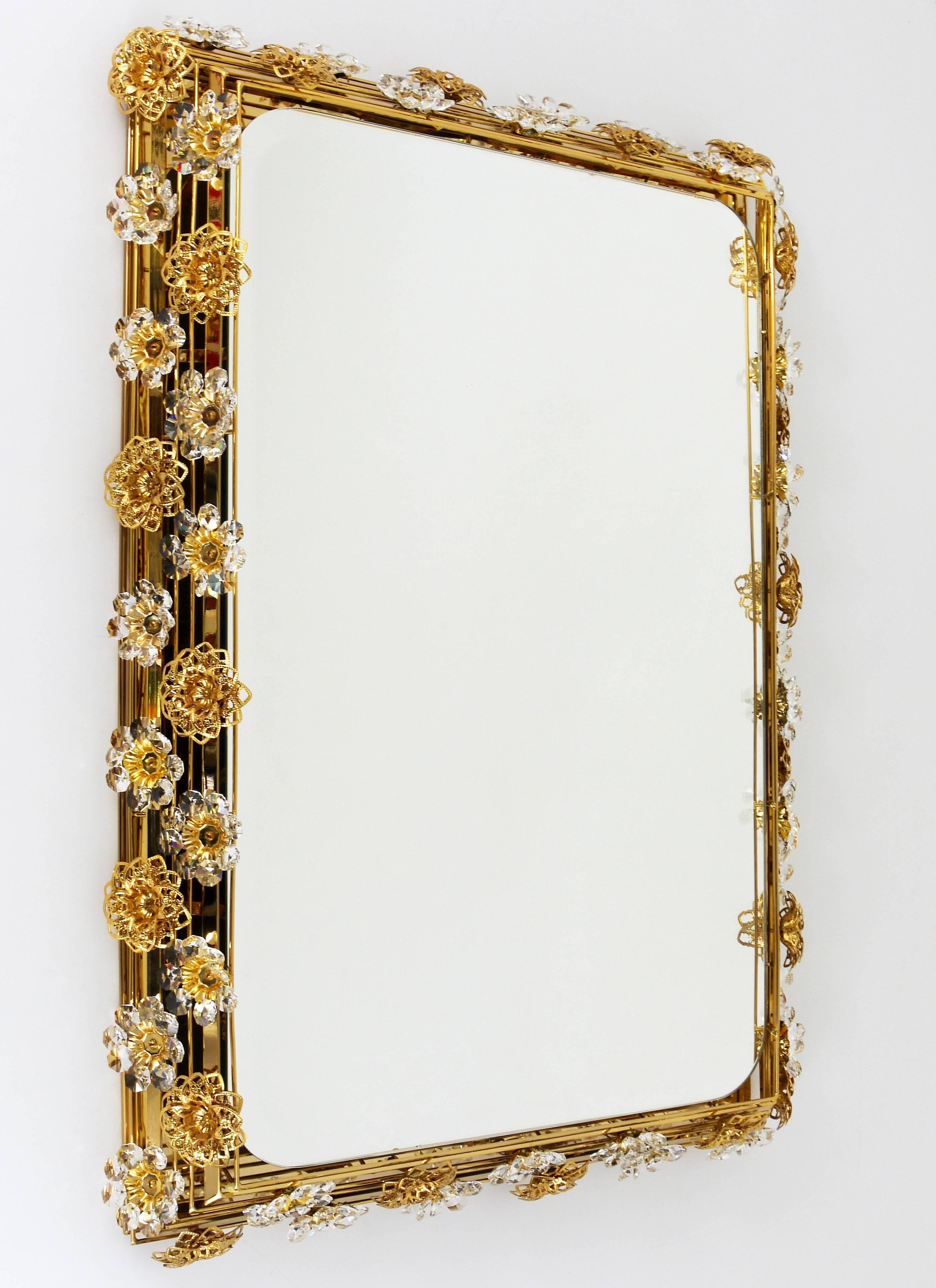 Ernst Palme Palwa Large Illuminated Flower Wall Mirror, Brass & Crystals, 1970s For Sale 2