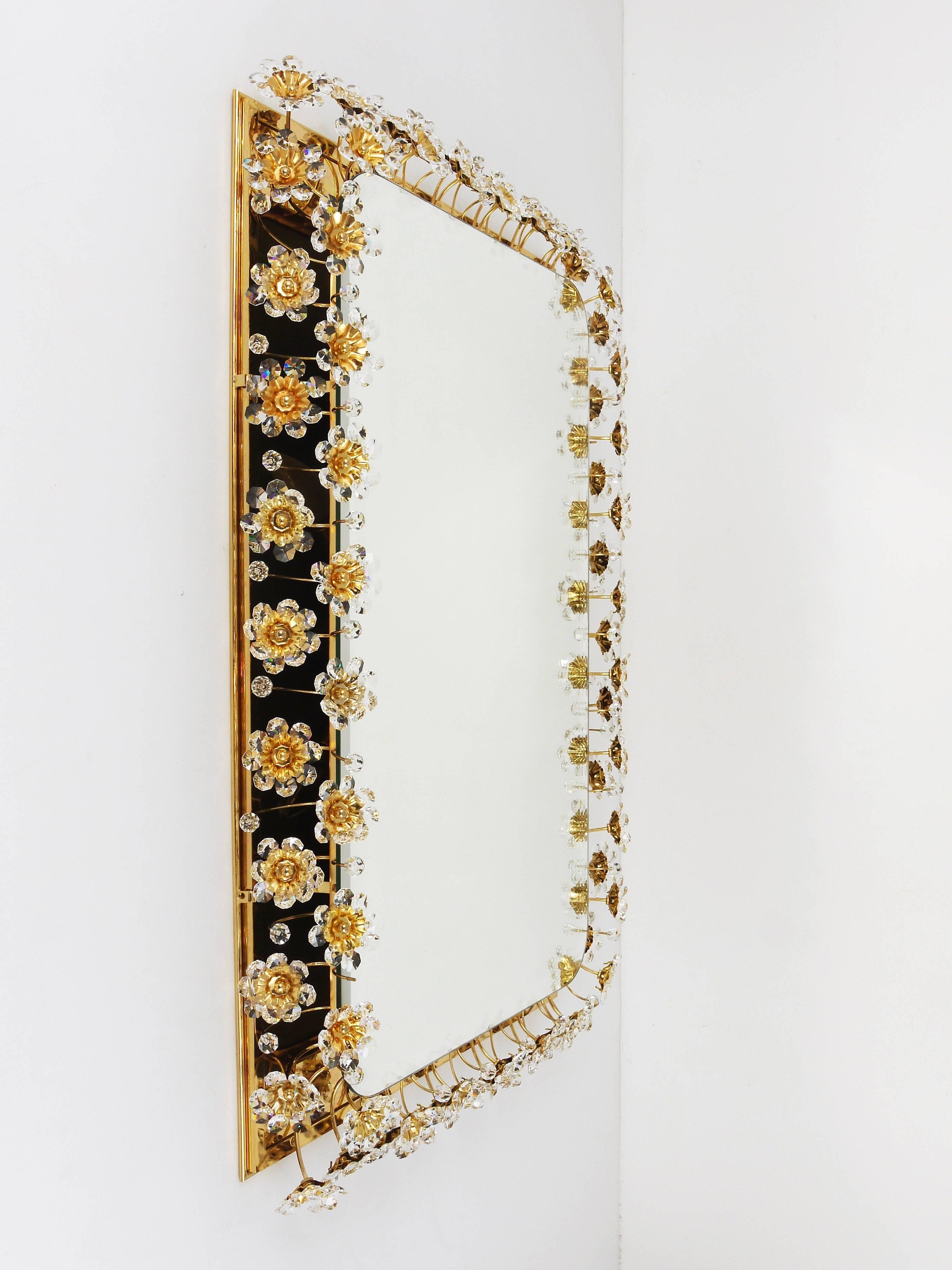 Big Palwa Illuminated Flower Wall Mirror, Gilt Brass and Crystals, Germany, 1970 1