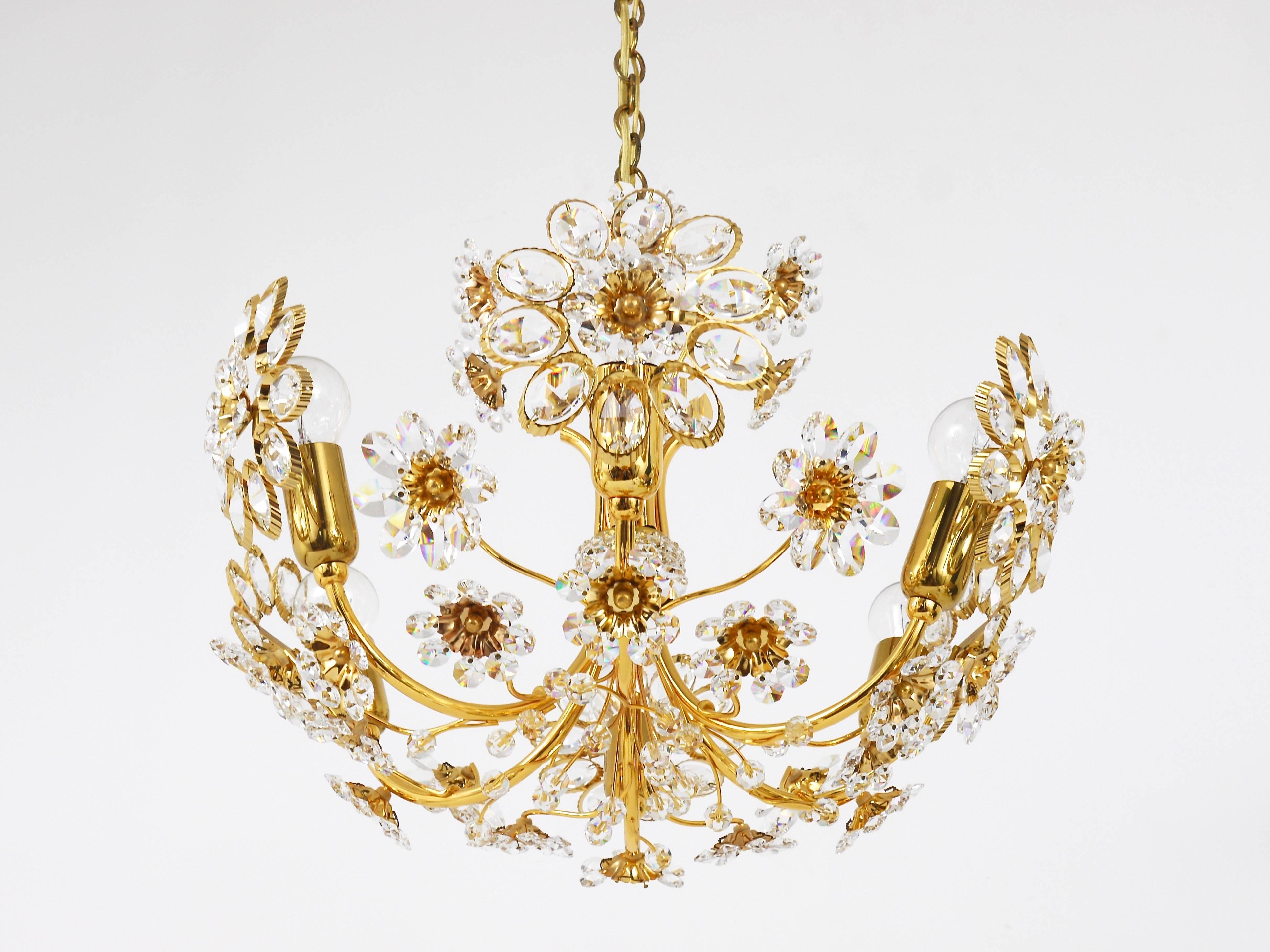 Palwa Flower Chandelier, Gilt Brass and Faceted Crystals, Germany, 1970s In Excellent Condition In Vienna, AT