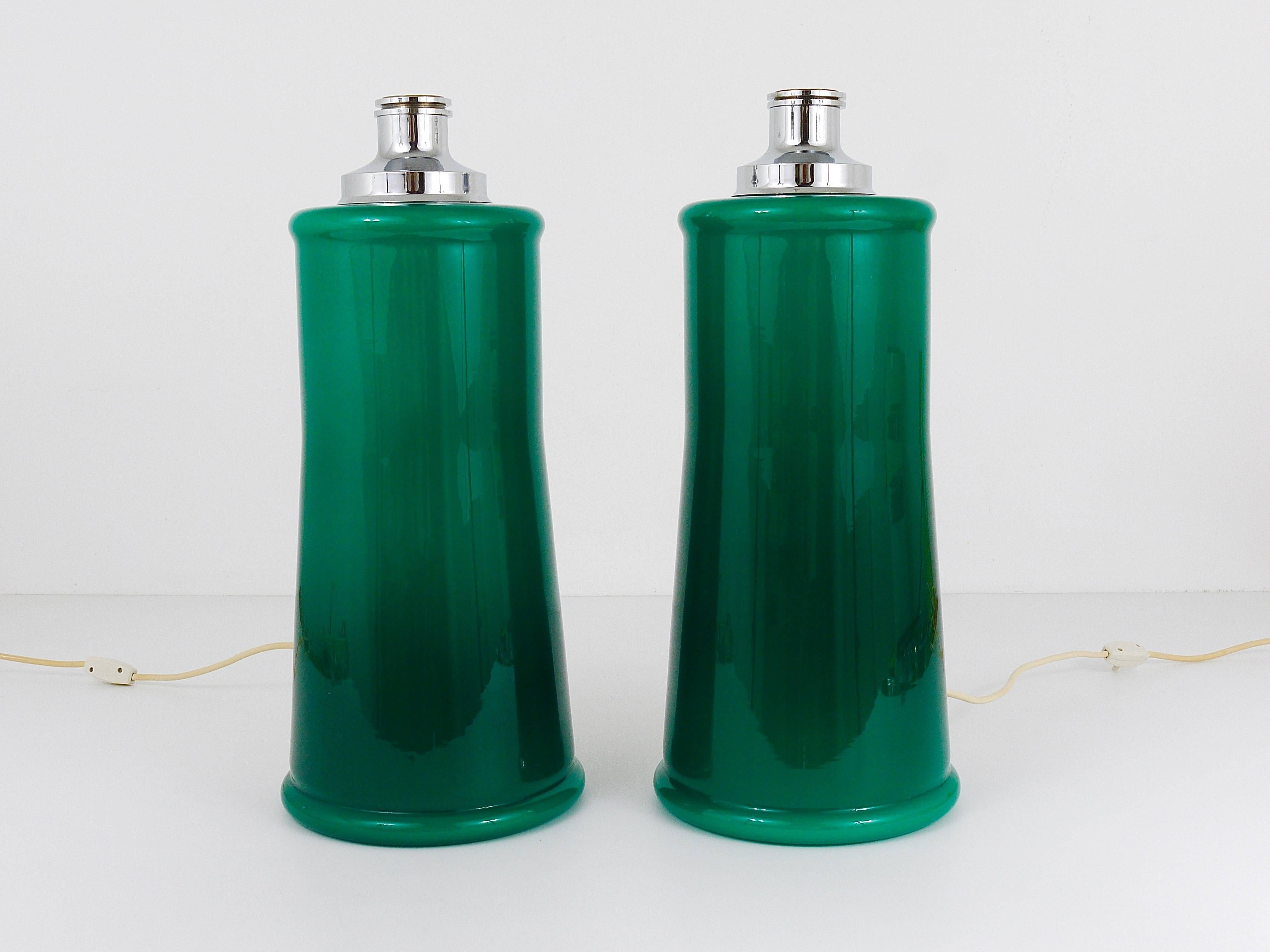 Italian A Pair of Large Green Murano Glass Side or Table Lamps, Italy, 1960s For Sale