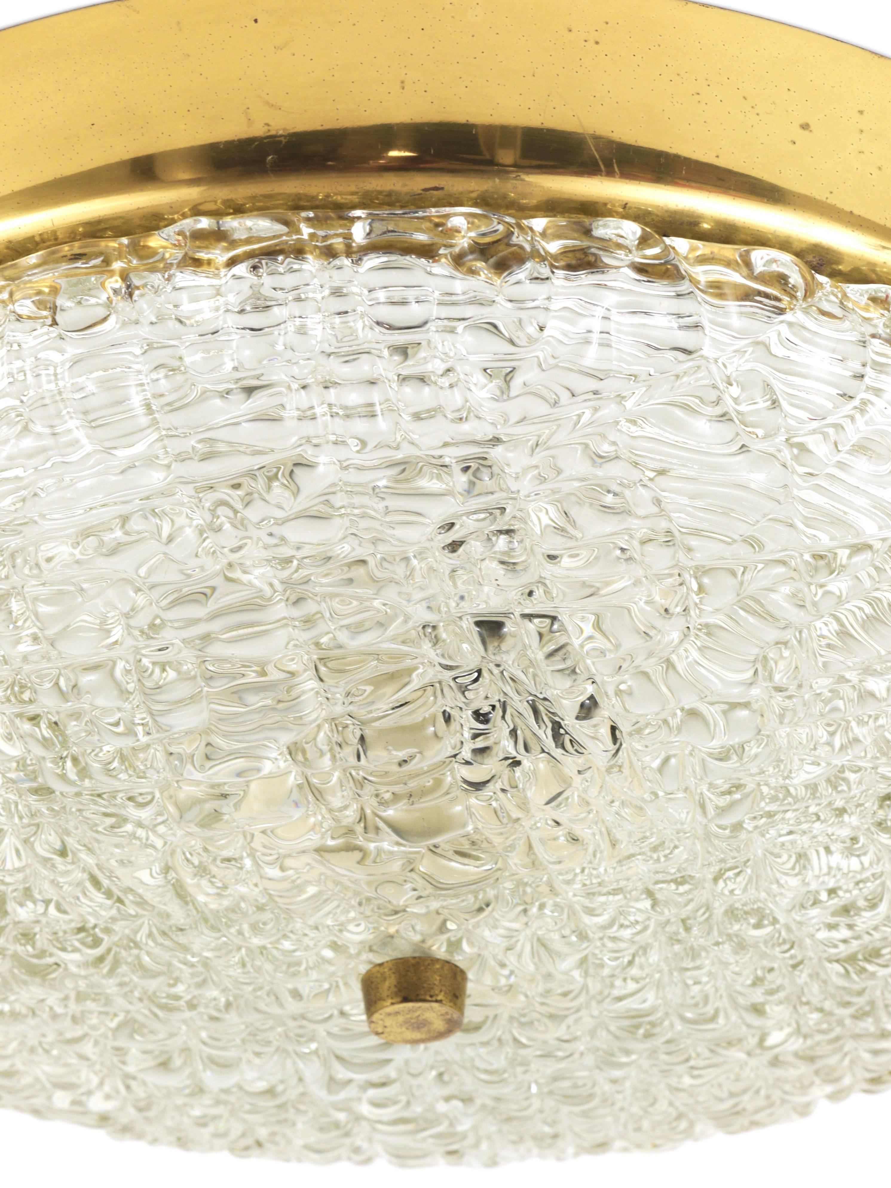 20th Century J.T. Kalmar Round Mid-Century Brass Textured Glass Flush Mount, Austria, 1950s For Sale