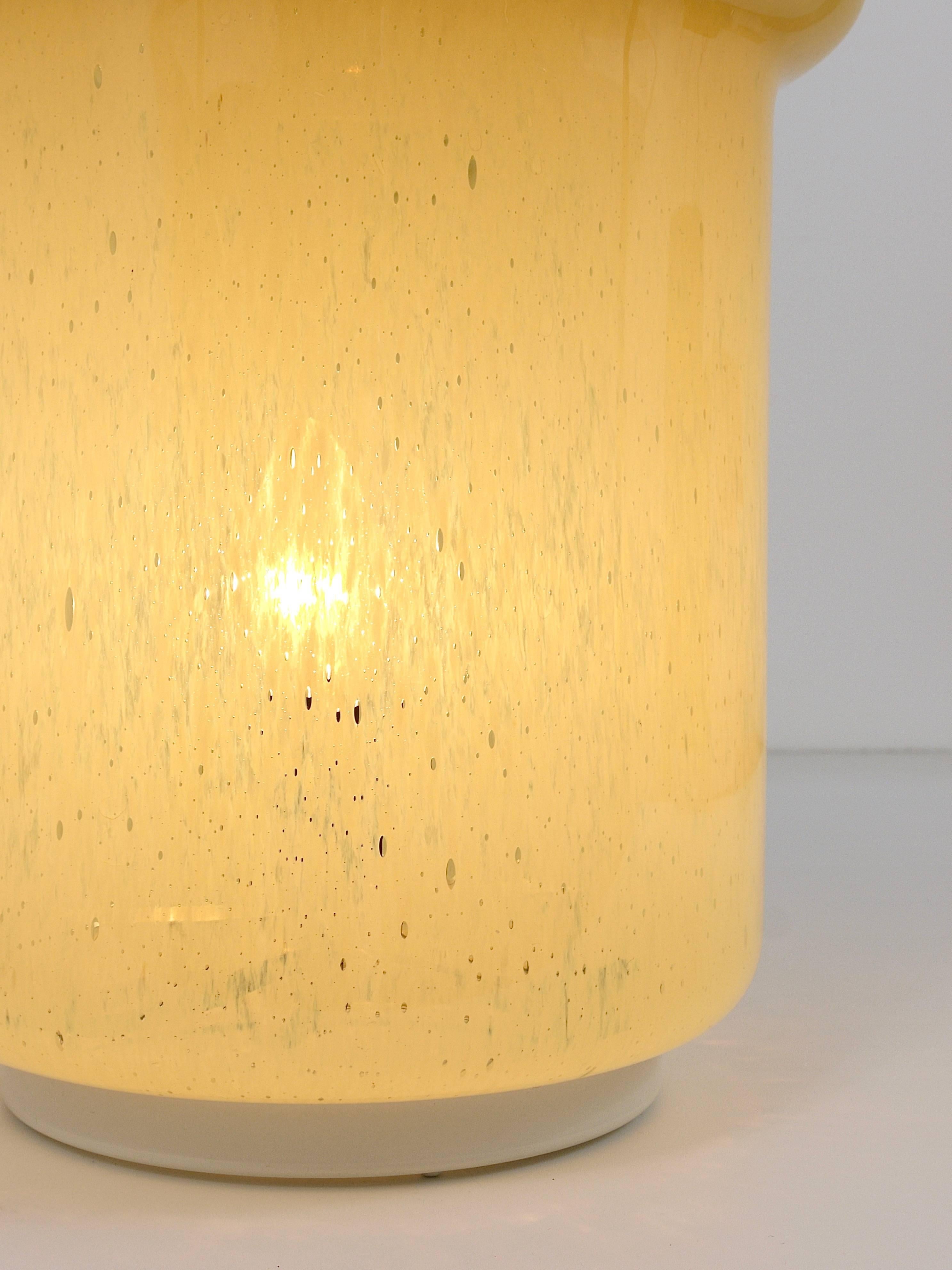20th Century Mazzega Style Mid-Century Bubble Glass Mushroom Table Side Lamp, Italy, 1960s For Sale