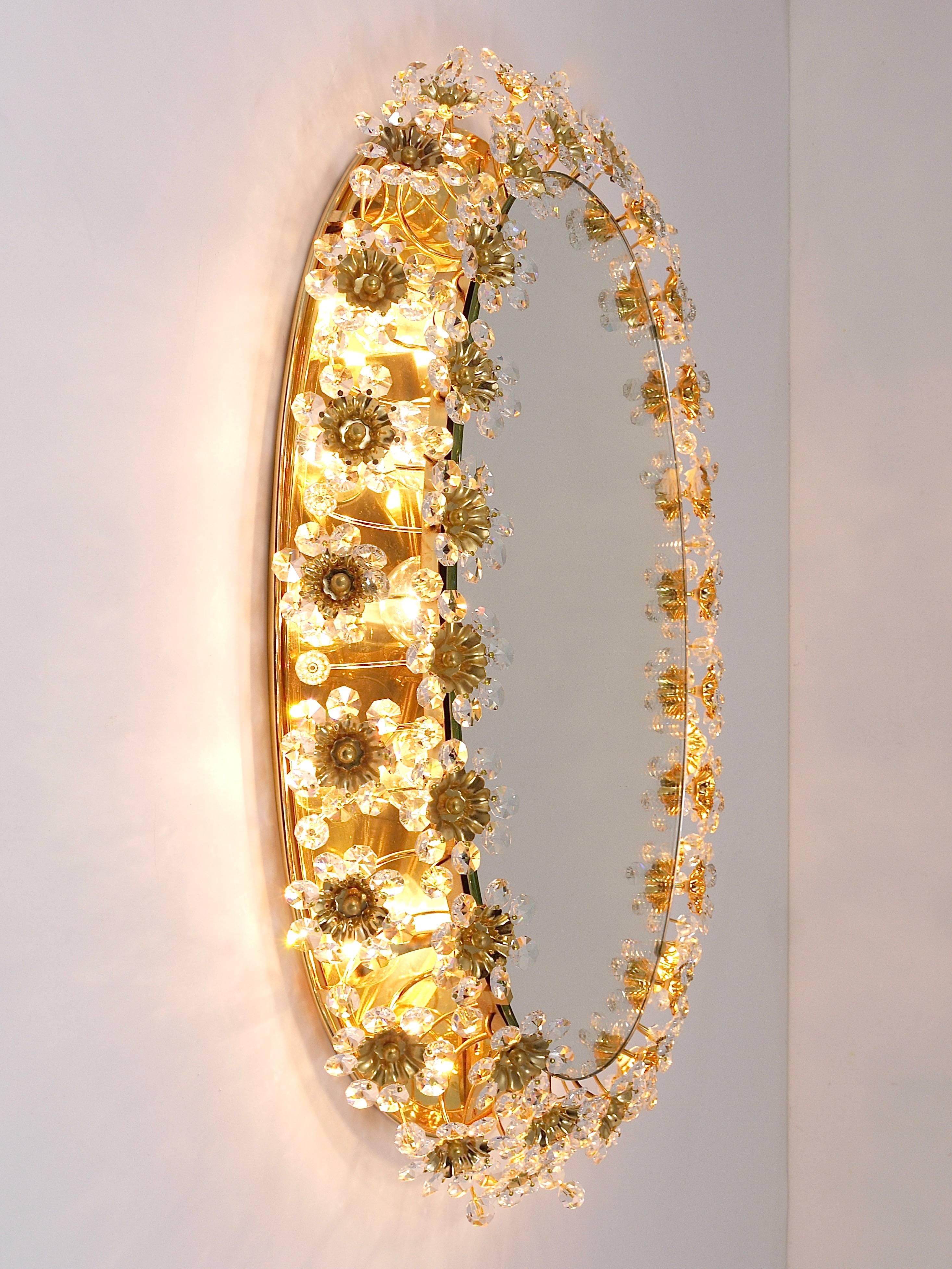 Palwa Backlit Flower Wall Mirror, Gilt Brass and Crystals, Germany, 1970 (Messing)