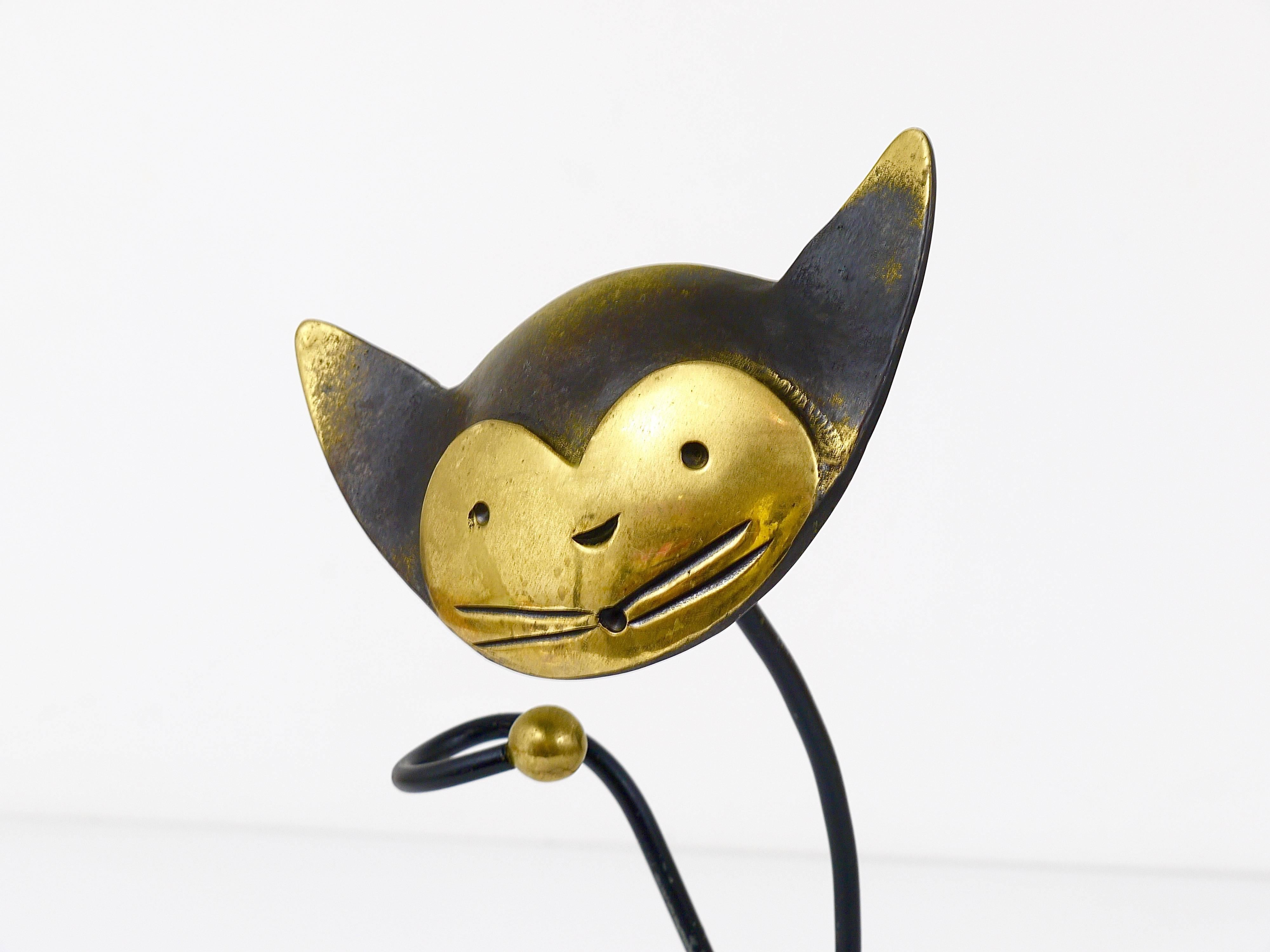 20th Century Walter Bosse Brass Cat Wine Bottle Holder by Herta Baller Vienna, Austria, 1950s For Sale