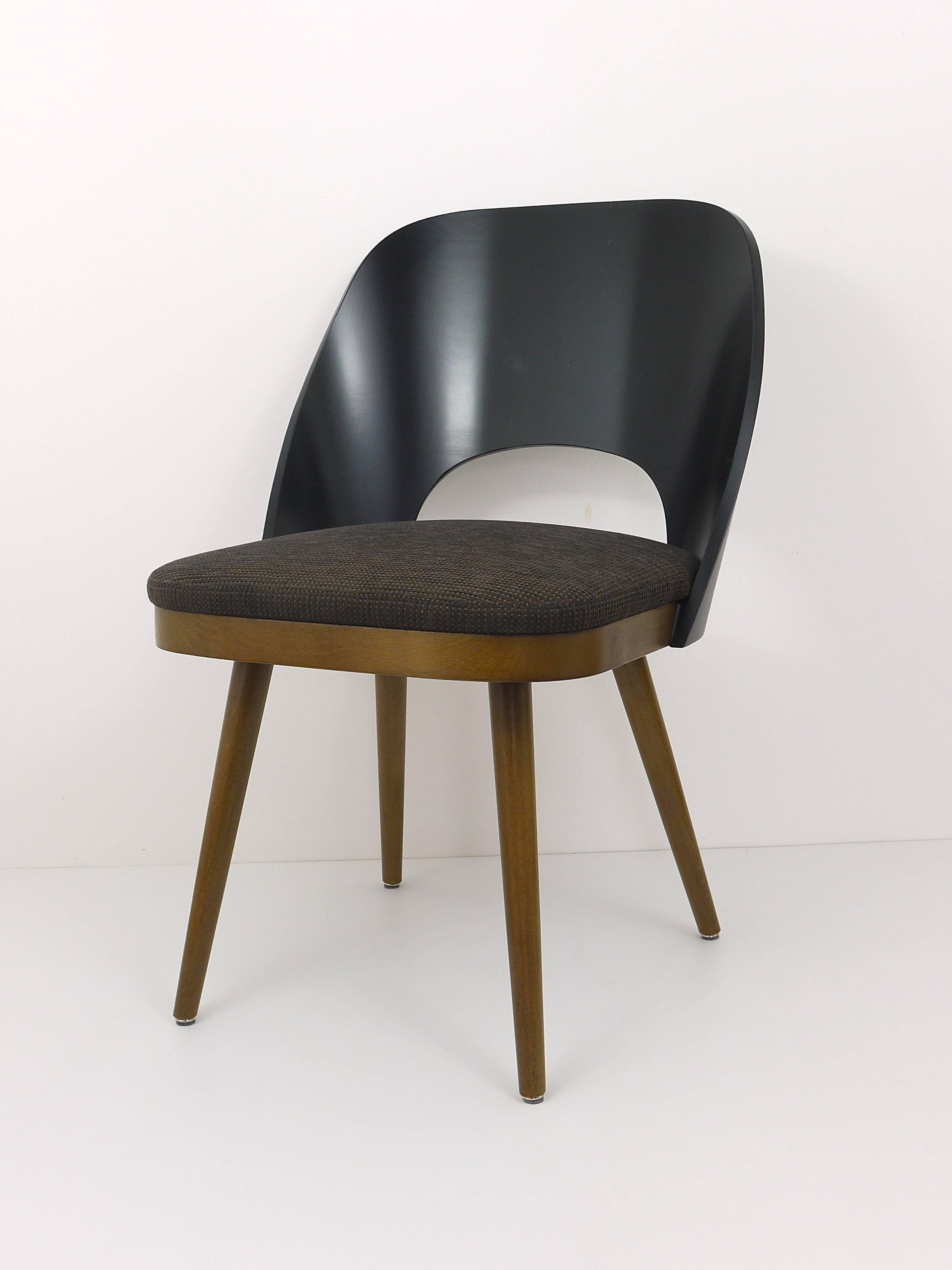 Beautiful Modernist Chairs in the Style of Oswald Haerdtl, Backhausen, Austria For Sale 1