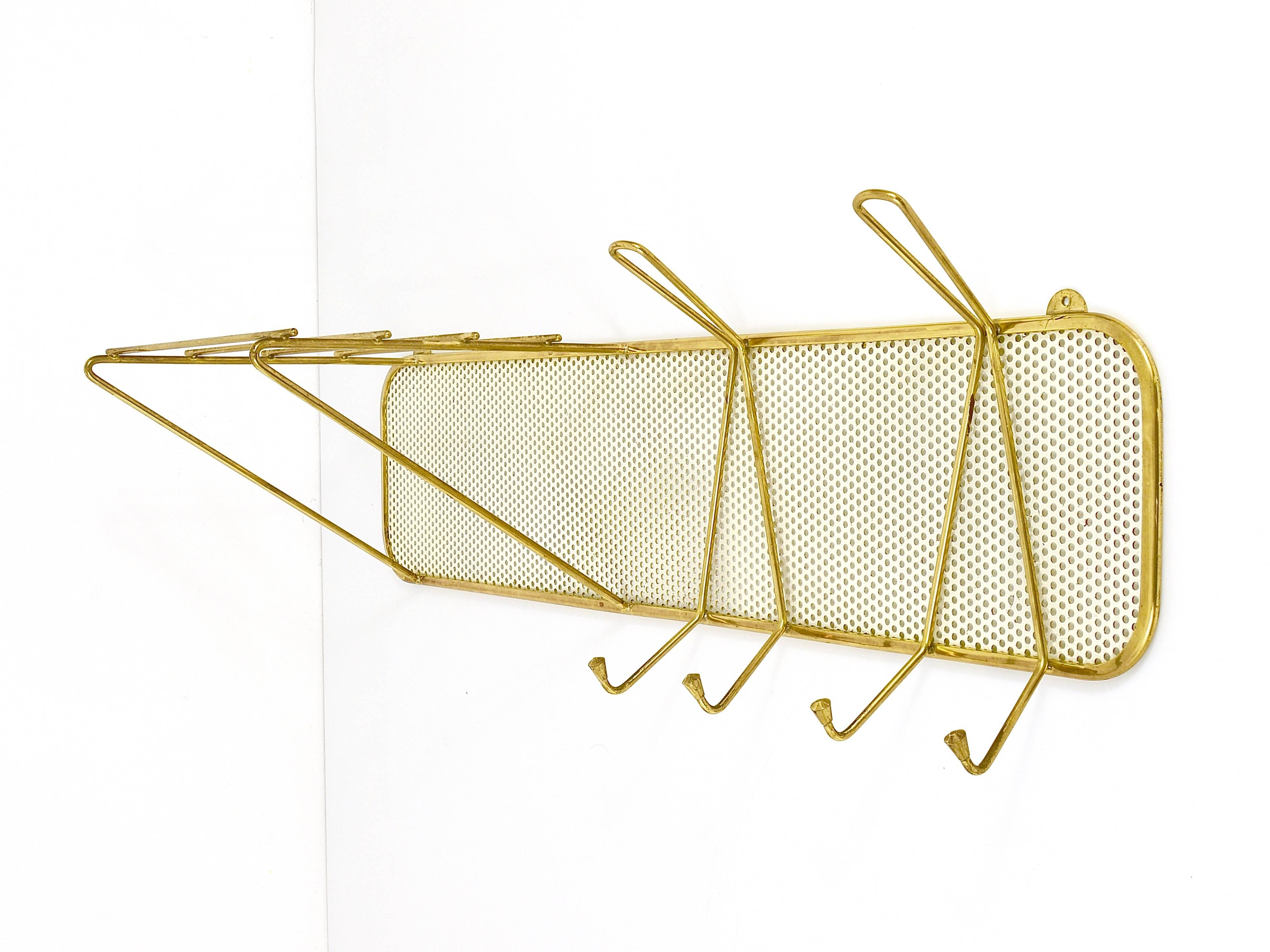 Mid-Century Brass Coat Rack, Münchner Werkstätten, Germany, 1950s In Excellent Condition In Vienna, AT