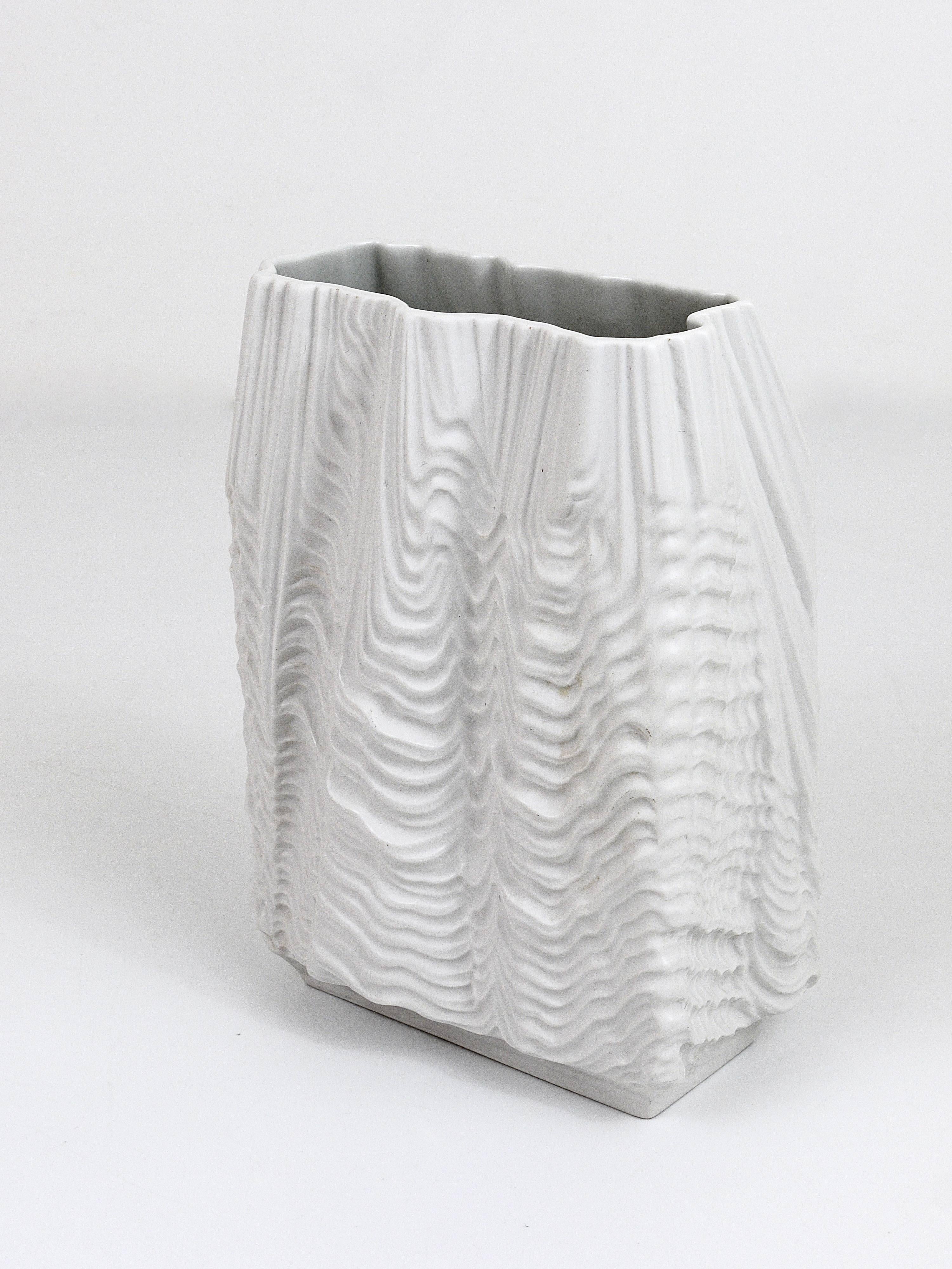 Large Martin Freyer White Porcelain Vase, Rosenthal Studio Linie, Germany, 1960 5