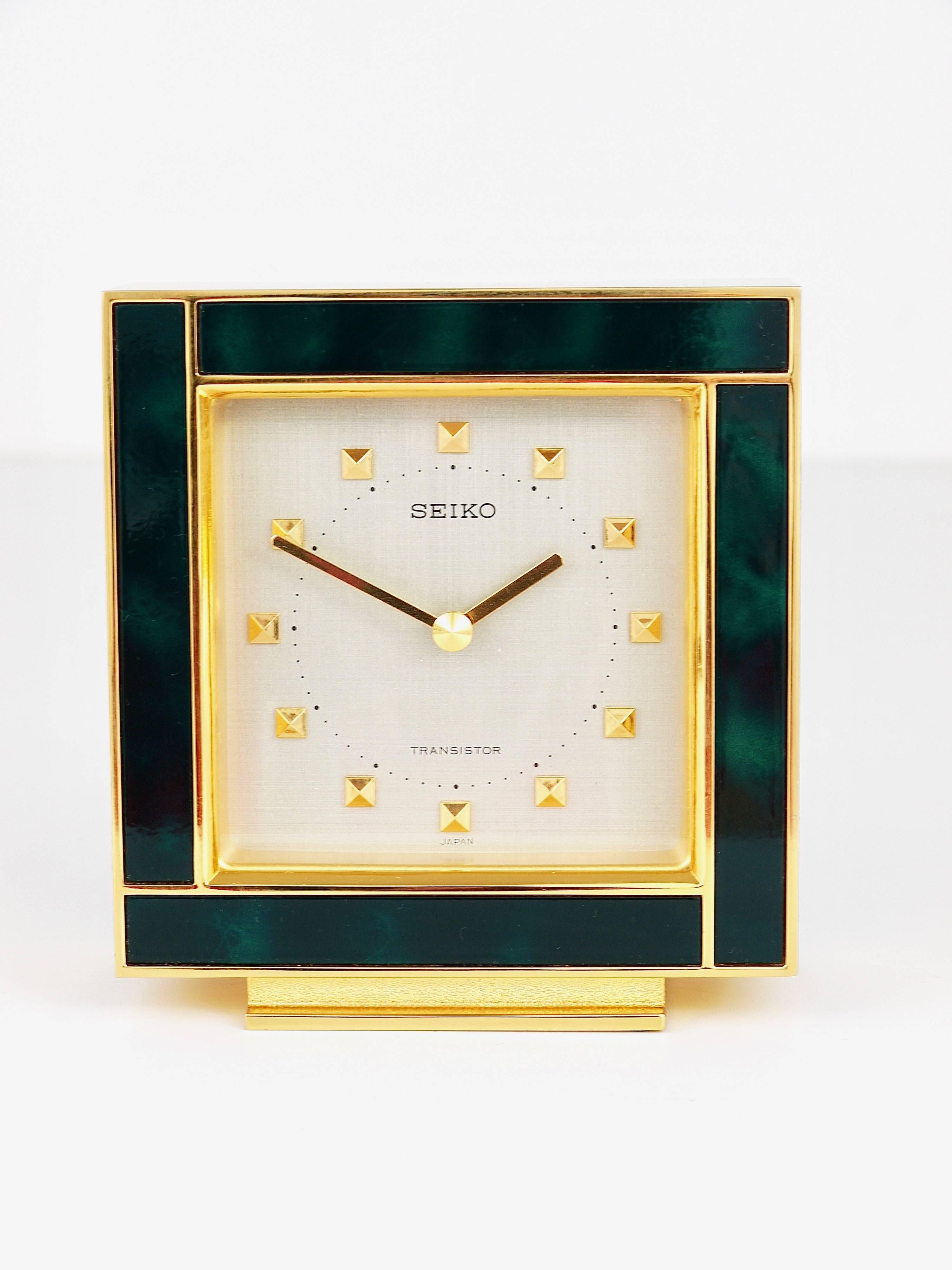 Japanese Beautiful Gold and Green Hollywood Regency Table Clock, Seiko, 1970s