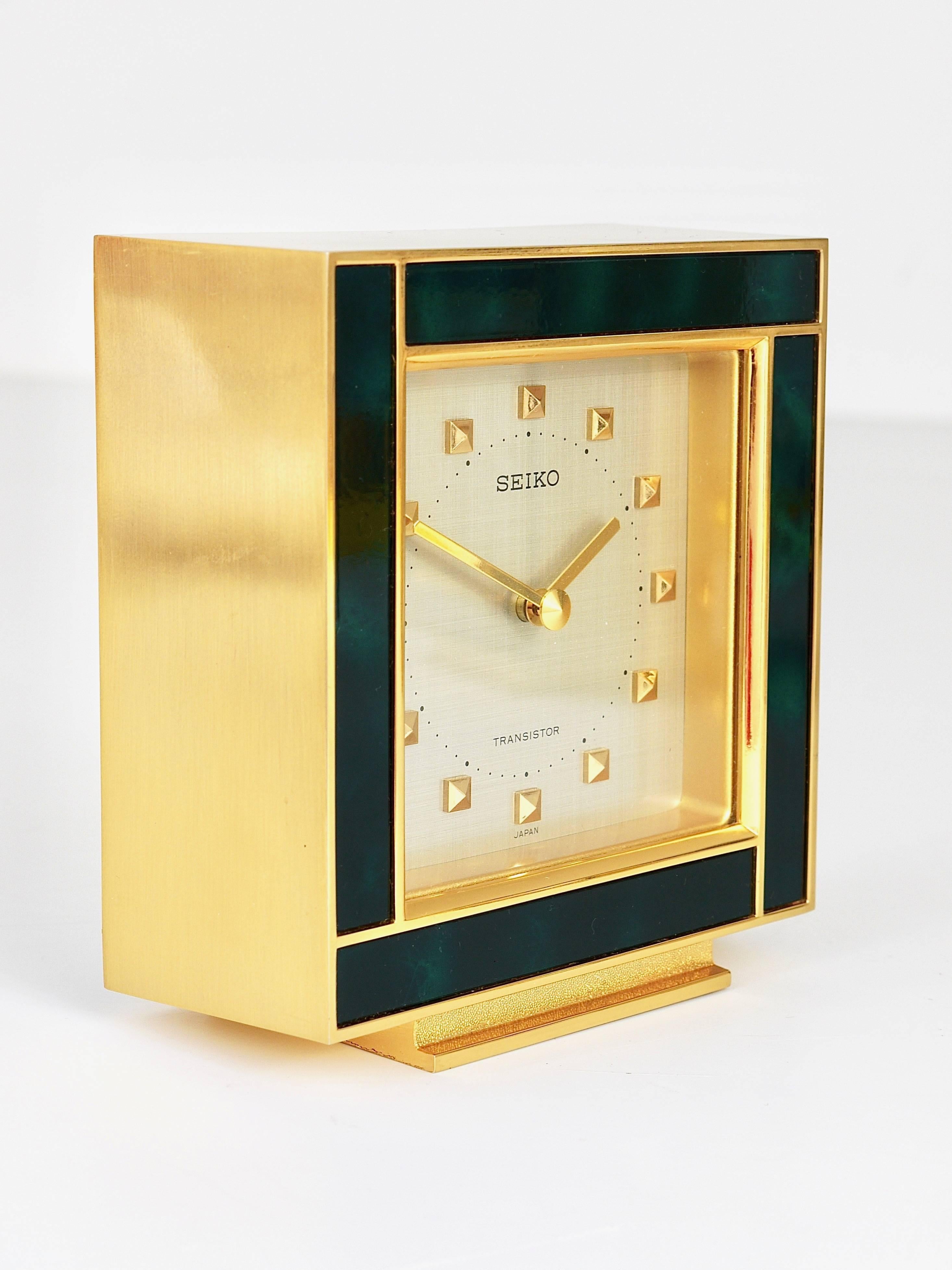 Beautiful Gold and Green Hollywood Regency Table Clock, Seiko, 1970s In Excellent Condition In Vienna, AT