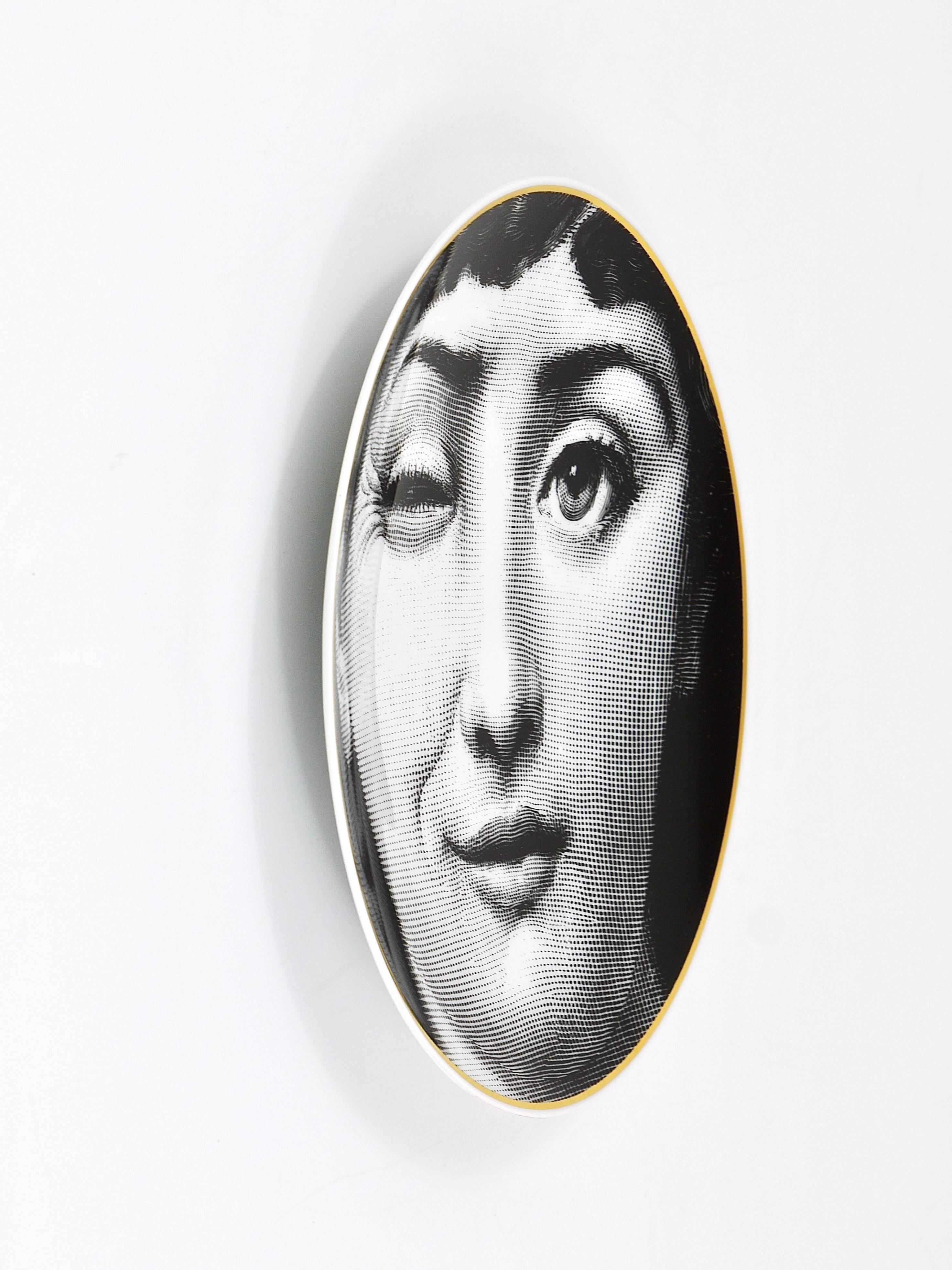 Piero Fornasetti Wall Plate Temi E Variazioni Lina Cavalieri, Rosenthal, Germany In Excellent Condition In Vienna, AT
