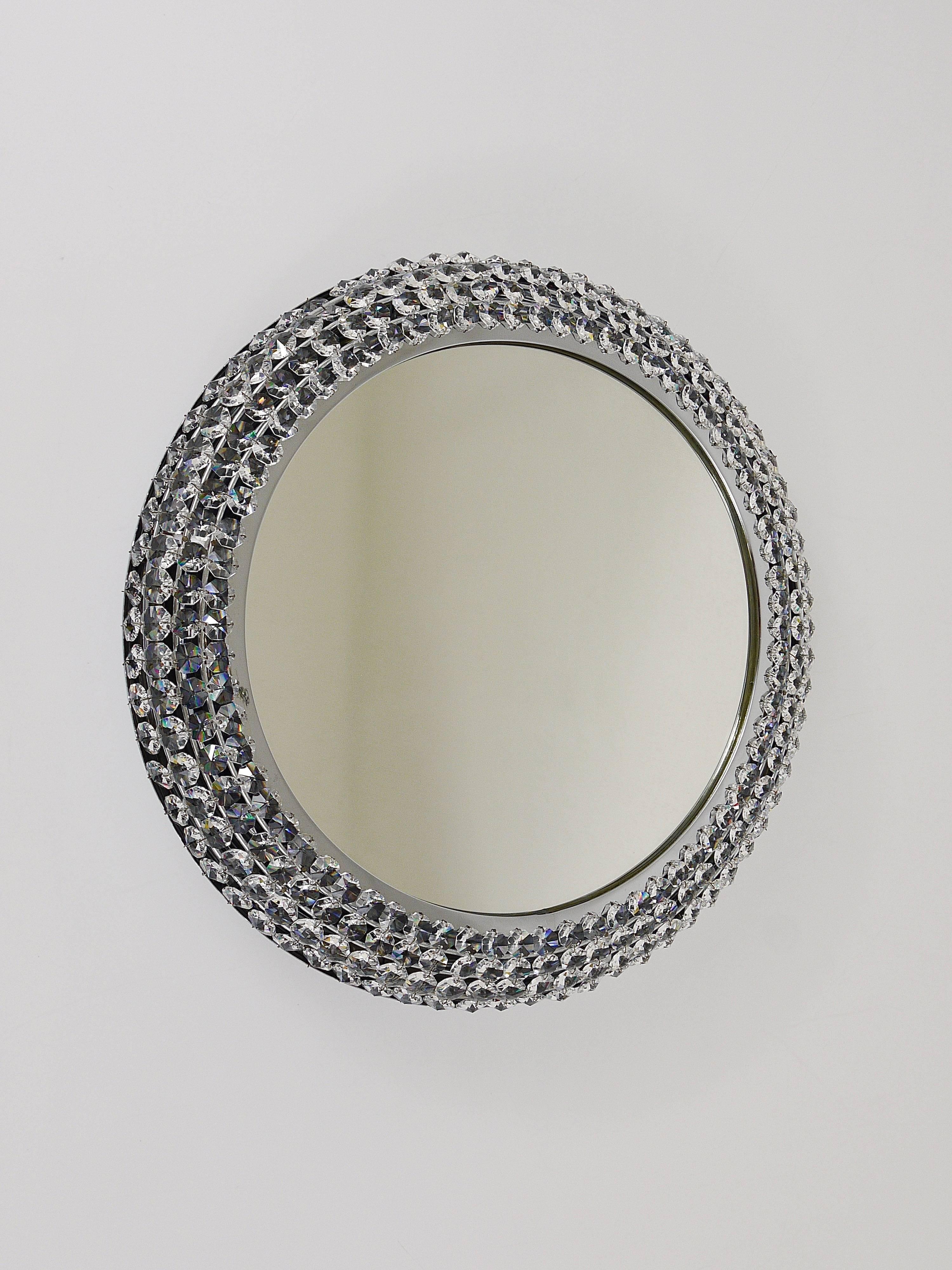 Round Bakalowits Style Faceted Crystal & Chrome Backlit Wall Mirror, 1960s For Sale 1